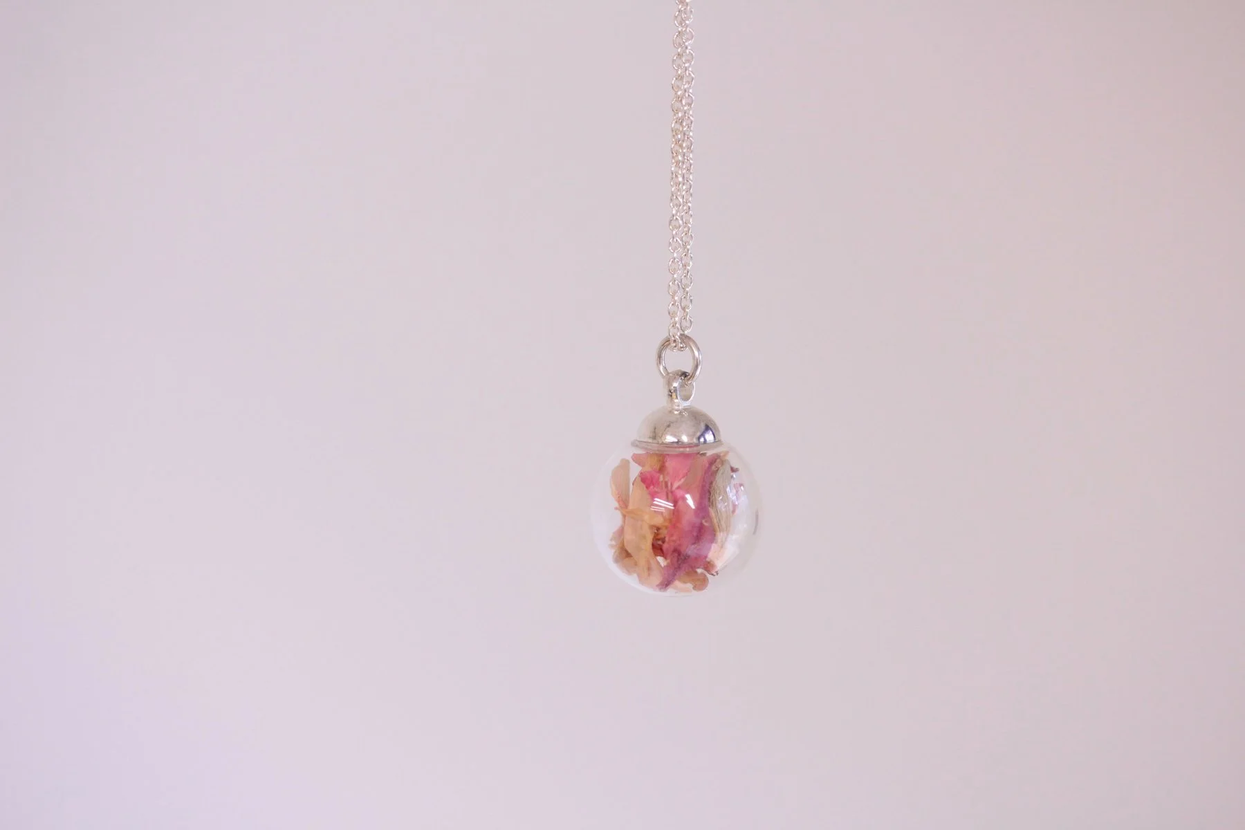 Mixed pink petal Necklace.jpg