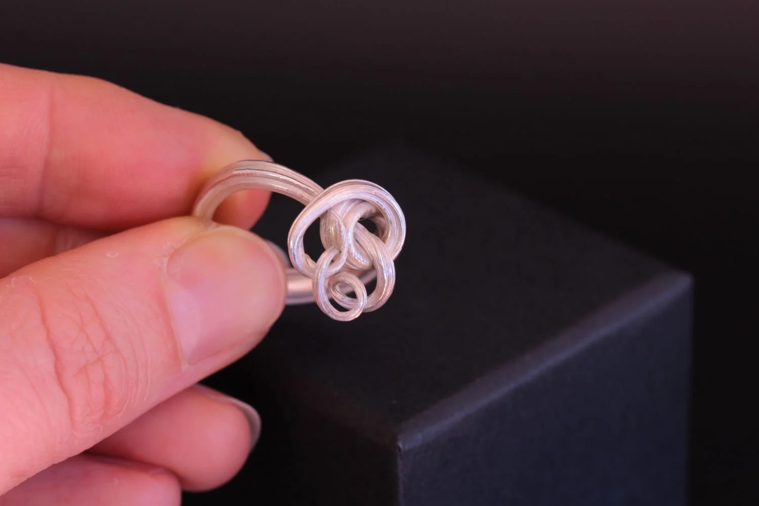 Lizzy Chambers Wrapping Vine Ring Sterling Silver Mitsuro Hikime (59).jpg