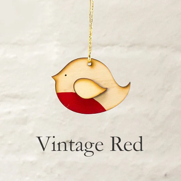 Lizzy-chambers-red-robin-christmas-decorations-Vintage-red.jpg