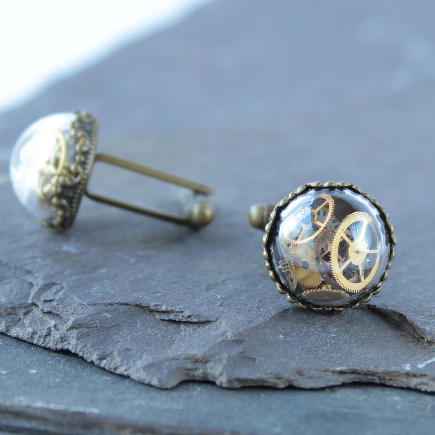 Lizzy chambers Clock cufflinks1.jpg