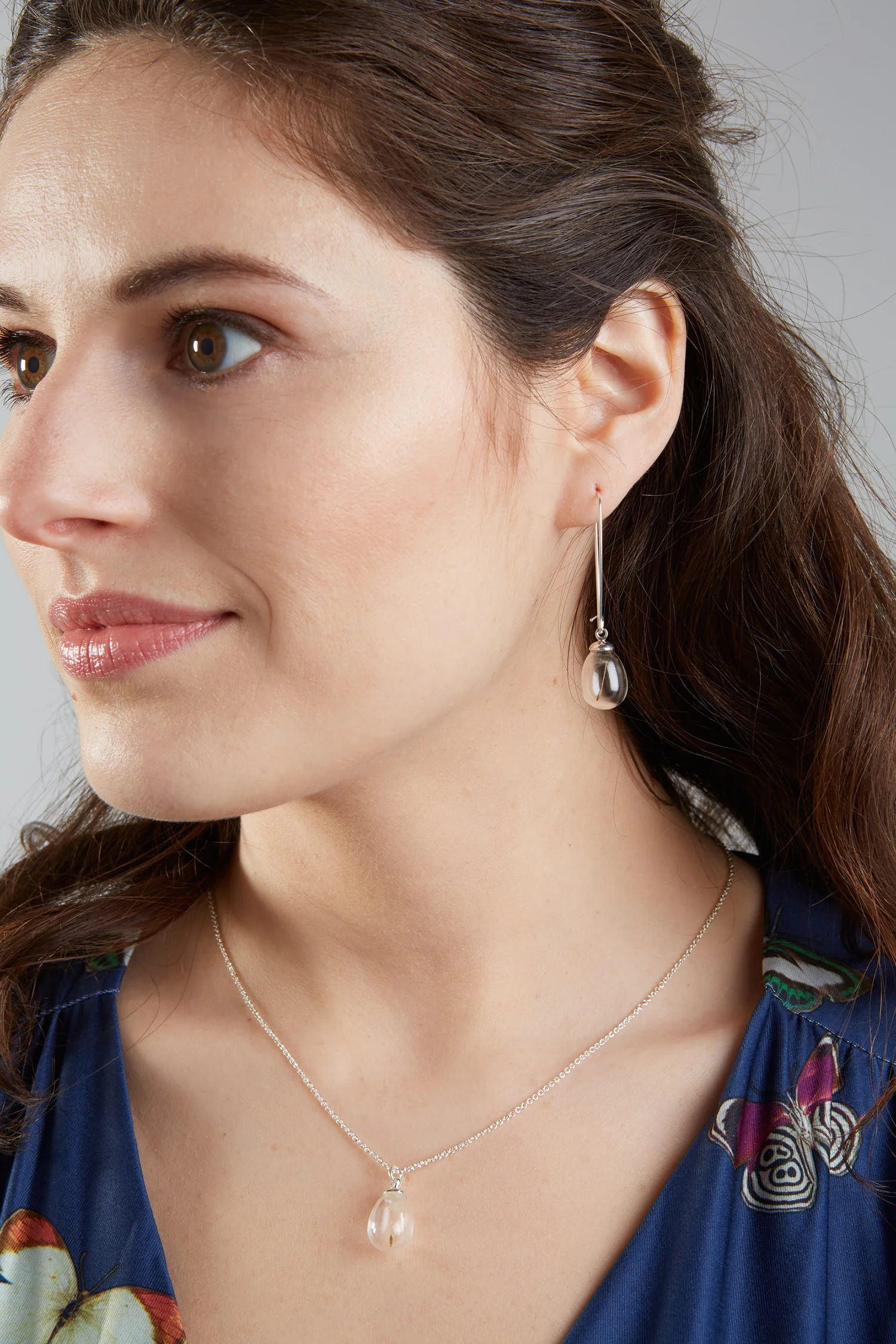 LizzyChambers_Tear drop set.jpg