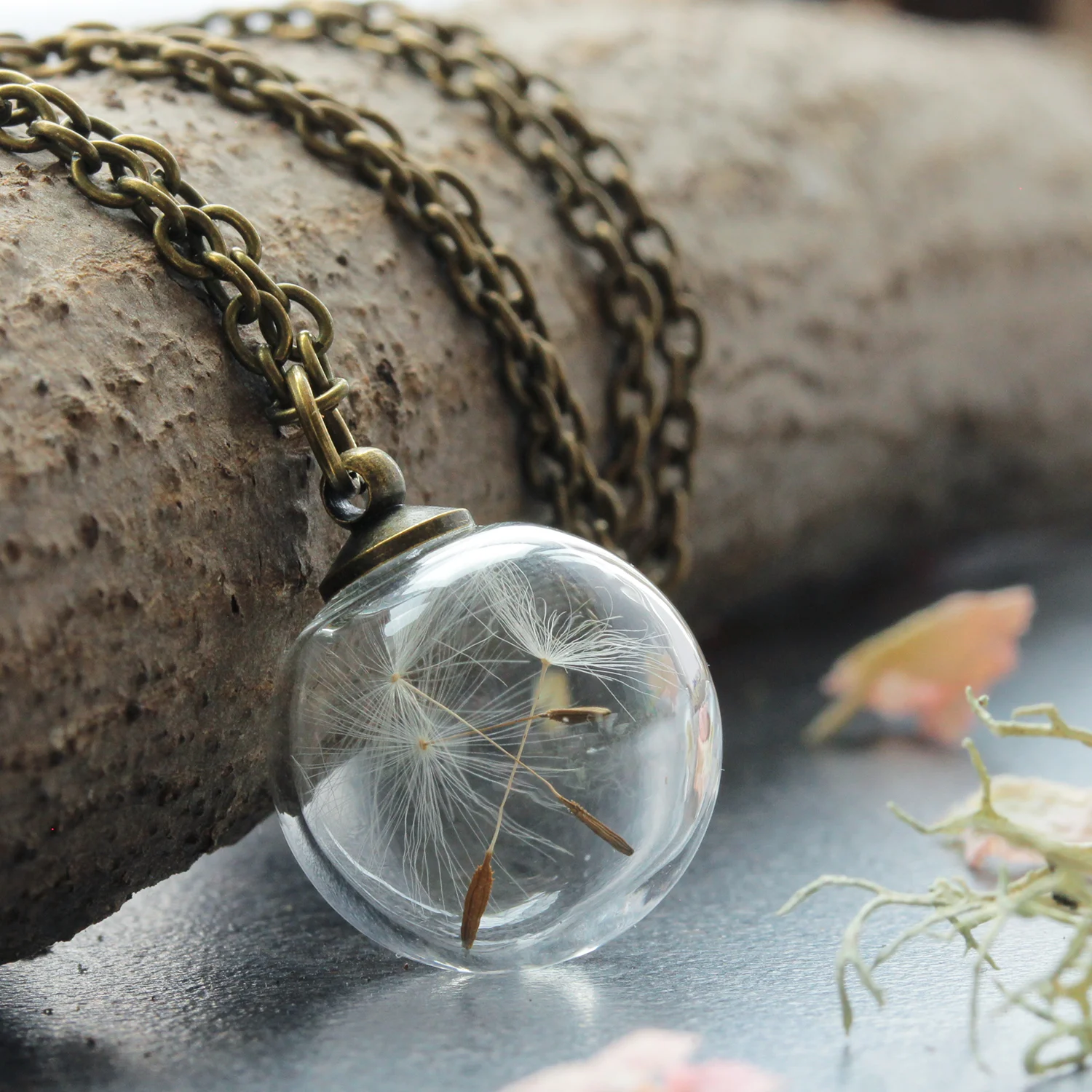 Lizzy chambers brass mini dandelion 1500.jpg