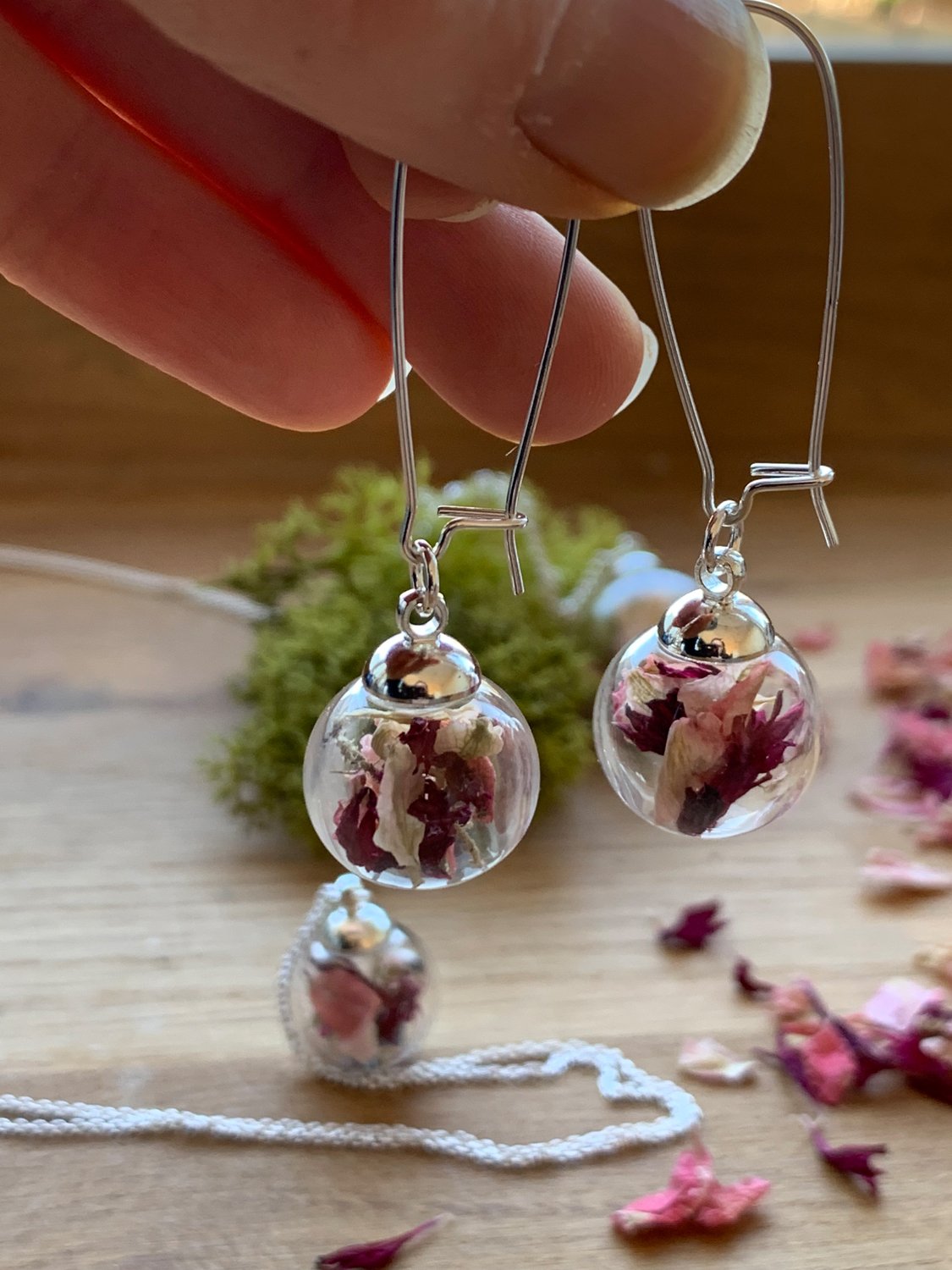 Sterling Silver Heart Dangle Earrings with Dandelion Seeds Resin Real Flower Jewelry 
