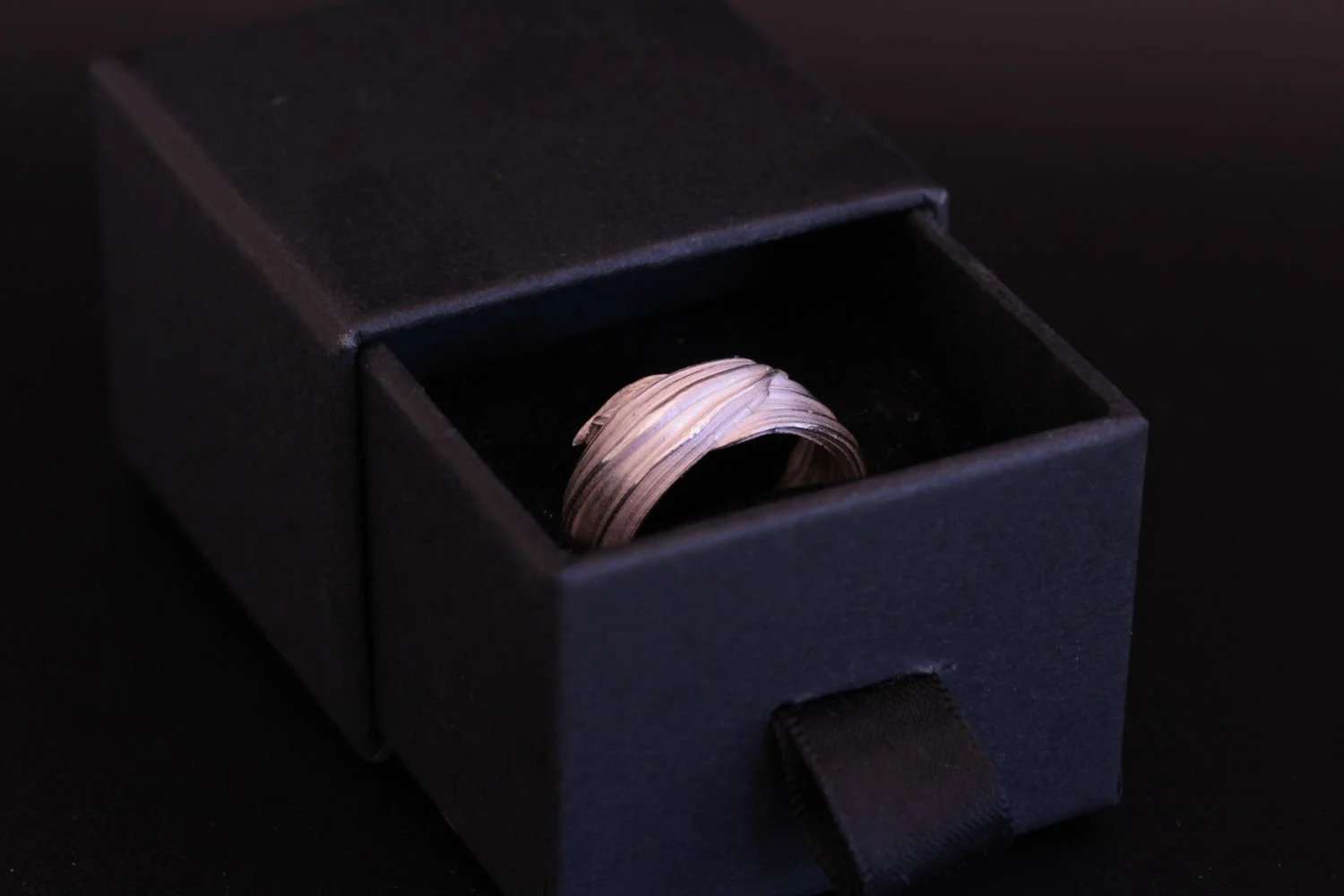 Lizzy Chambers Heavy Bark Ring Sterling Silver Misturo Hikime (37).jpg