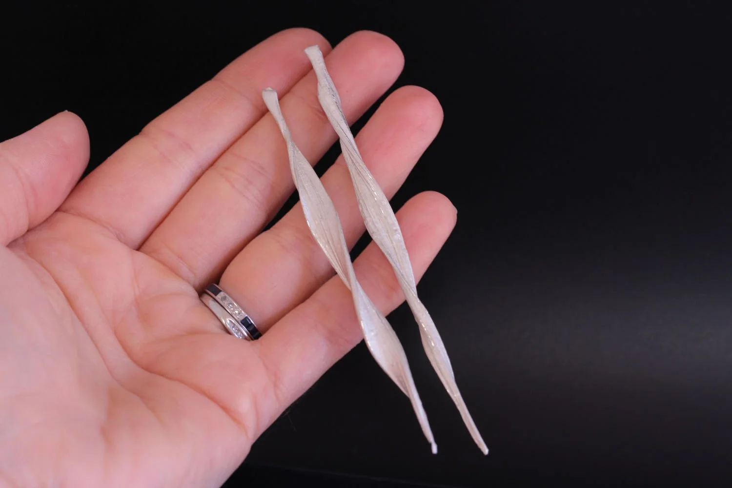 Lizzy Chambers Statement Sterling Silver Mitsuro Hikime Leaf Earrings (10).jpg