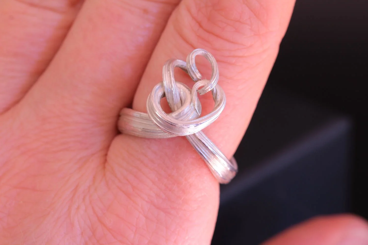 Lizzy Chambers Wrapping Vine Ring Sterling Silver Mitsuro Hikime (69).jpg