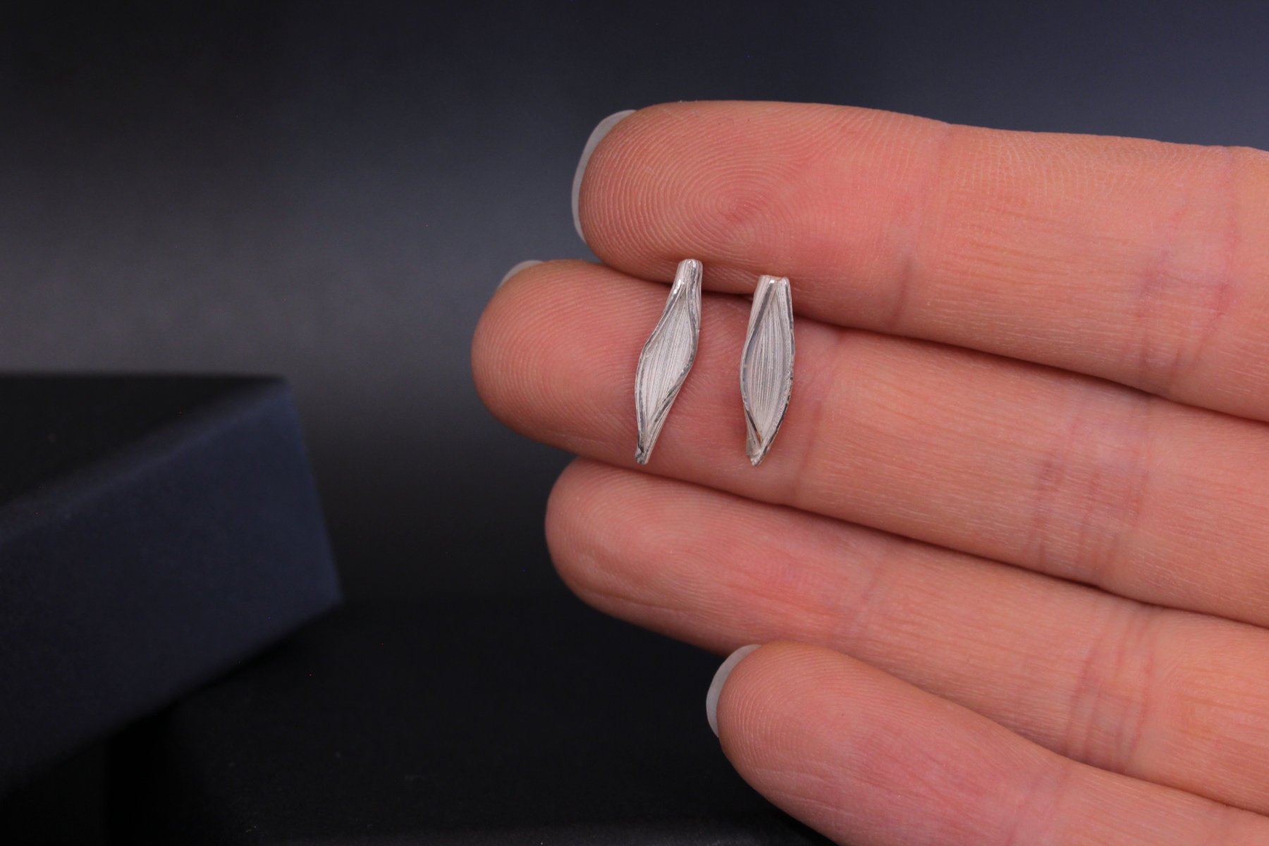 Lizzy Chambers small textured leaf earrings B 4.jpg