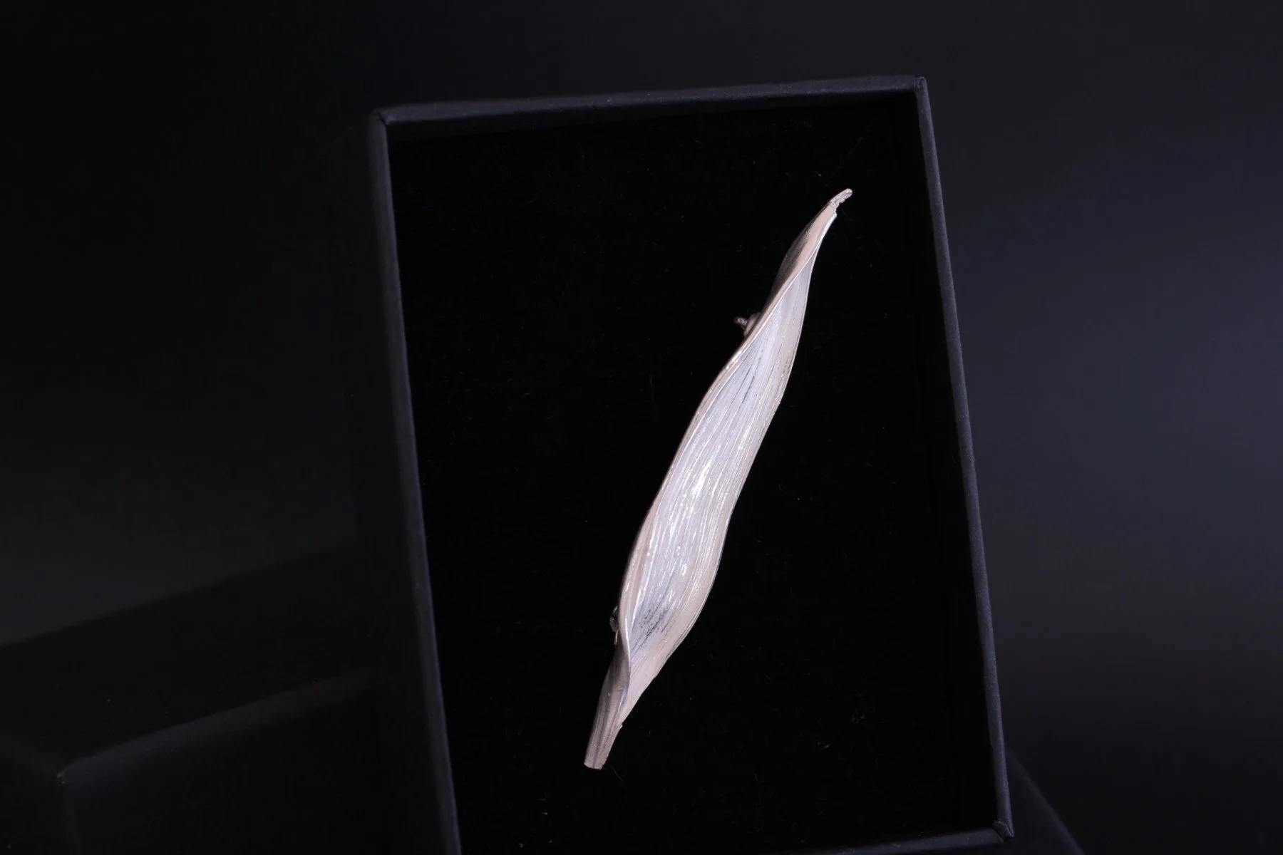 Leaf Brooch 1.jpg