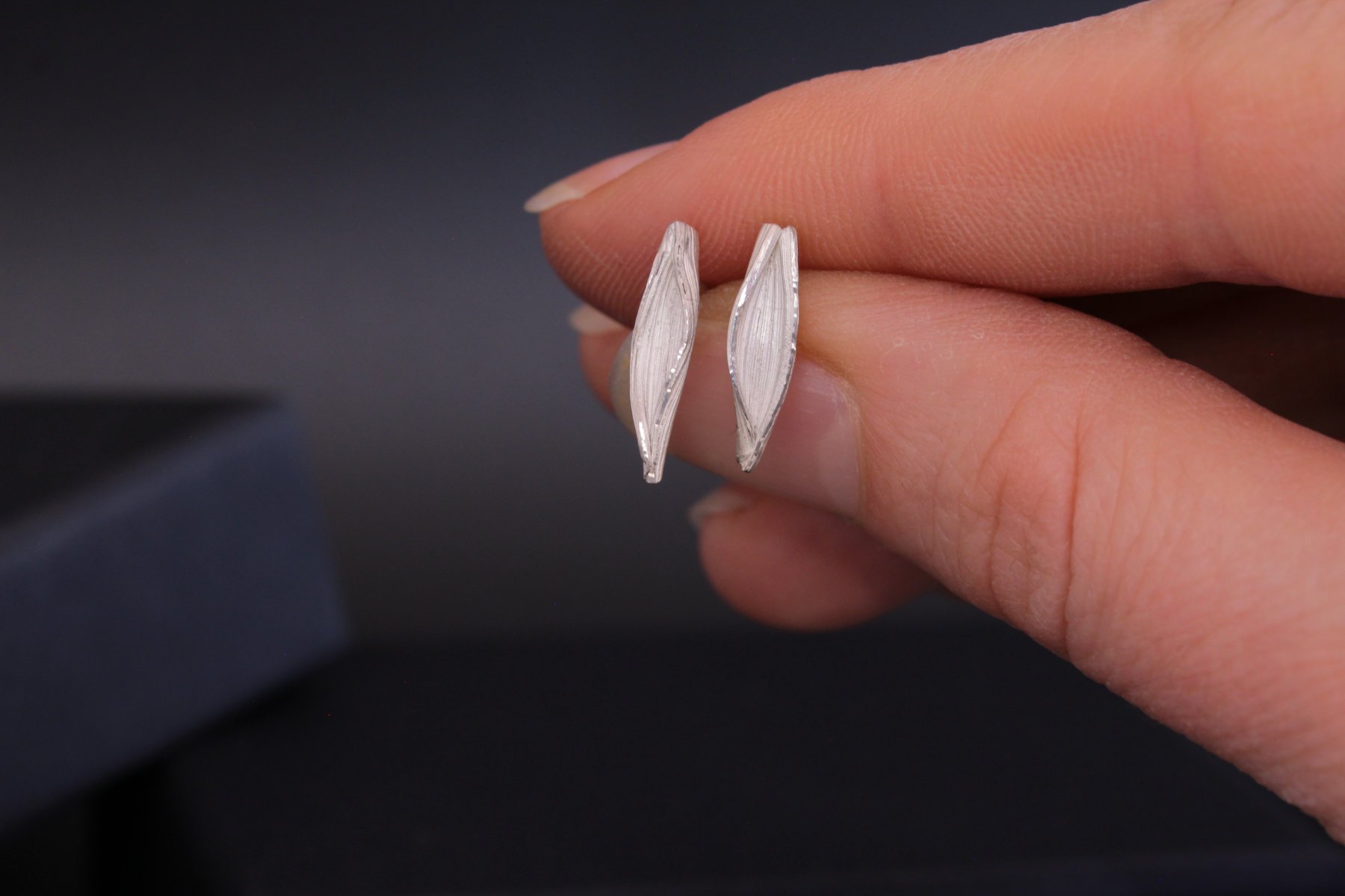 Lizzy Chambers small textured leaf earrings B 3.jpg