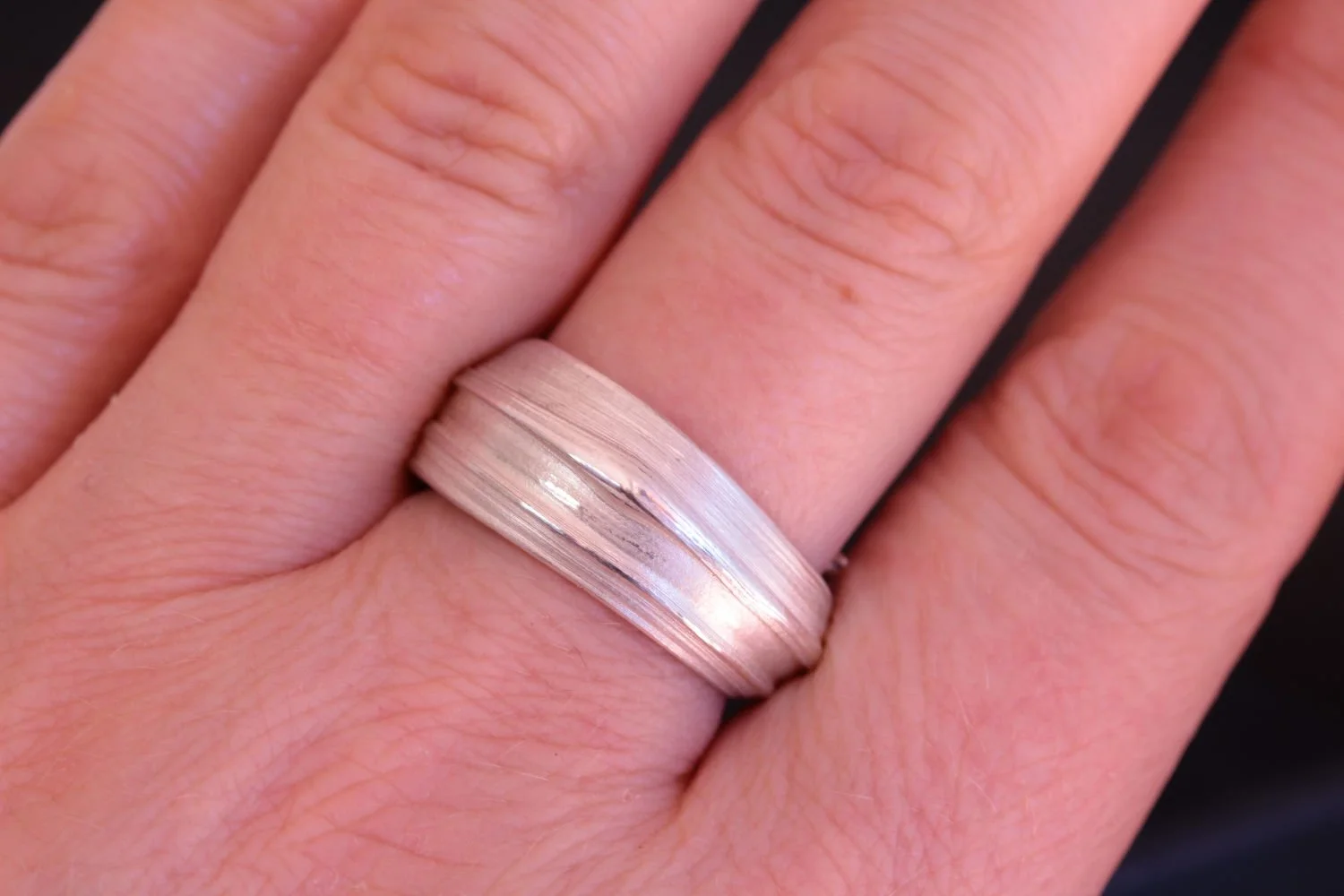 Lizzy Chambers Heavy Bark Ring Sterling Silver Misturo Hikime (16).jpg