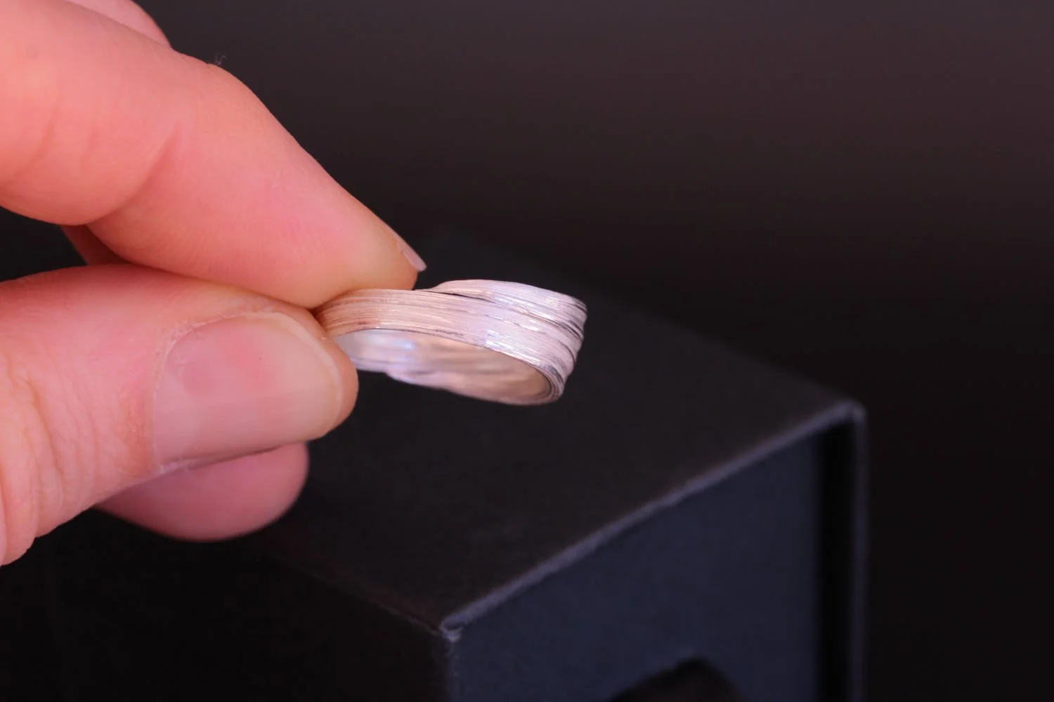 Lizzy Chambers Fine leaf Mitsuro Hikime Sterling Silver Ring (41).jpg