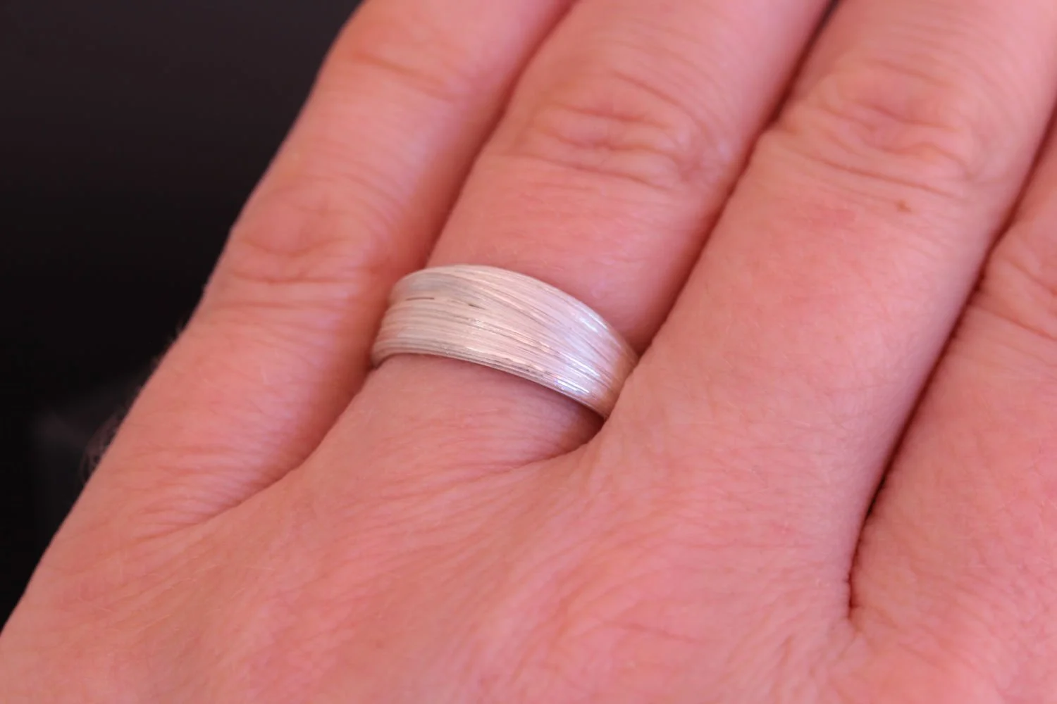 Lizzy Chambers Fine leaf Mitsuro Hikime Sterling Silver Ring (43).jpg