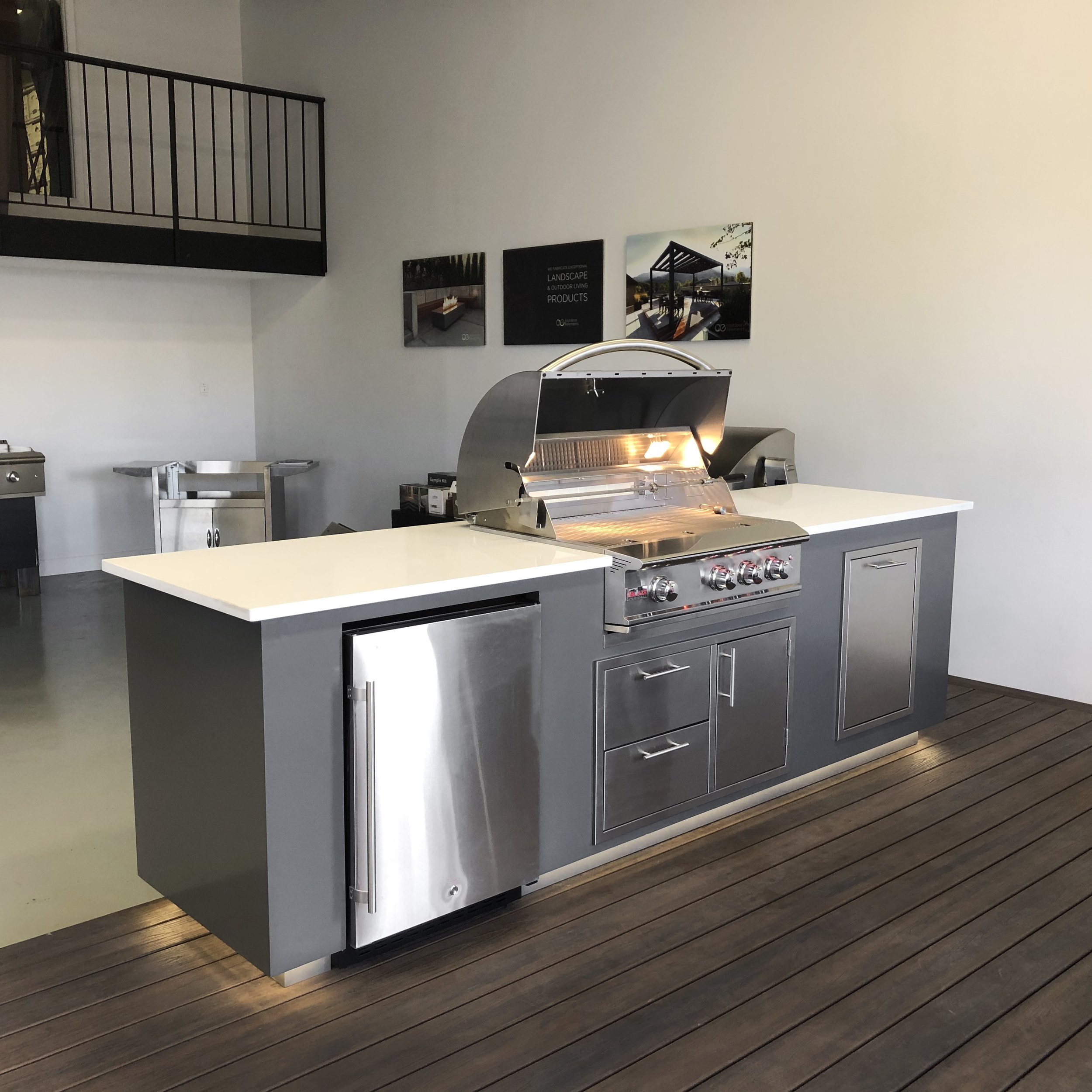 ShowroomKitchen1.jpg