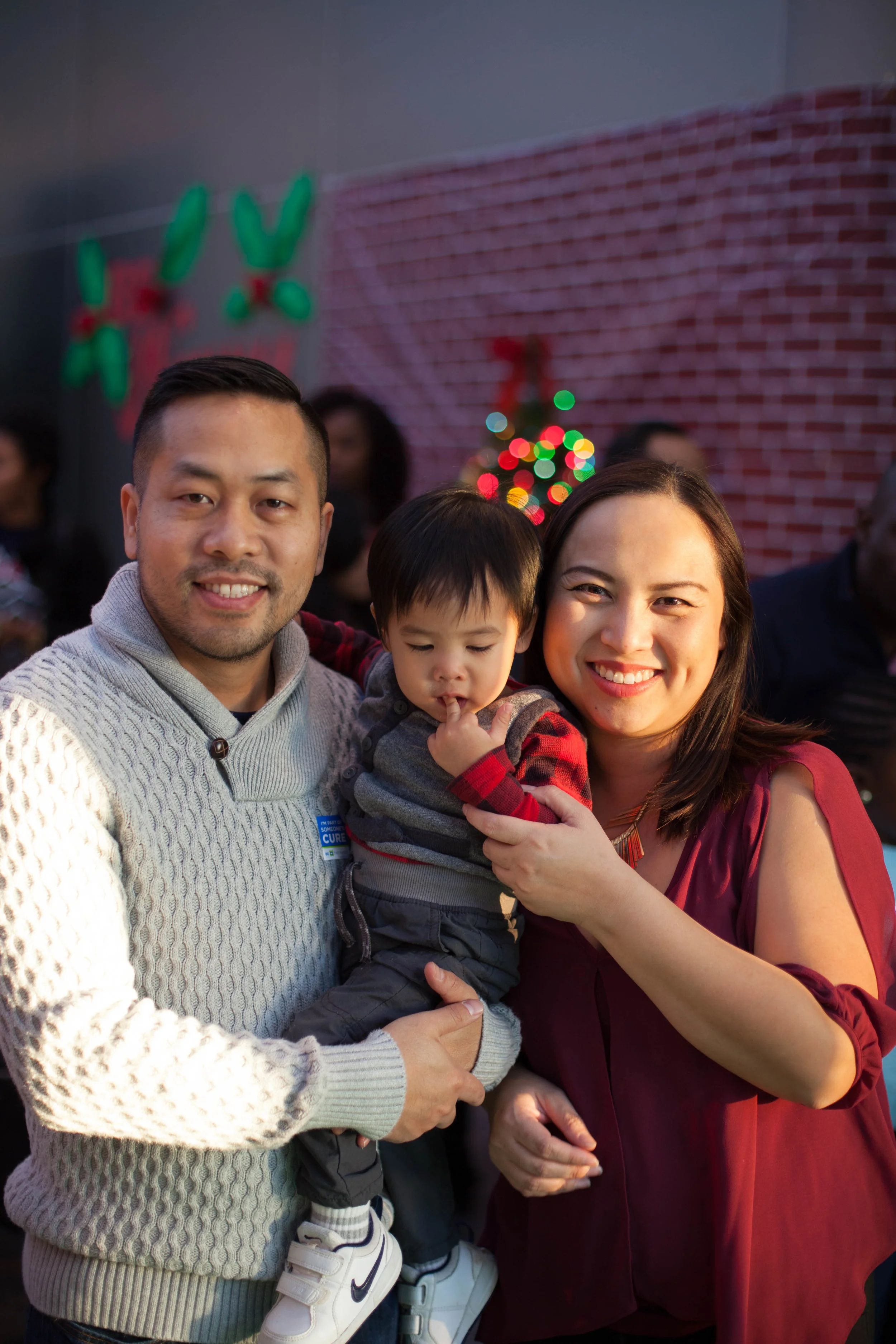hope-holiday-party-2016_31457993032_o.jpg