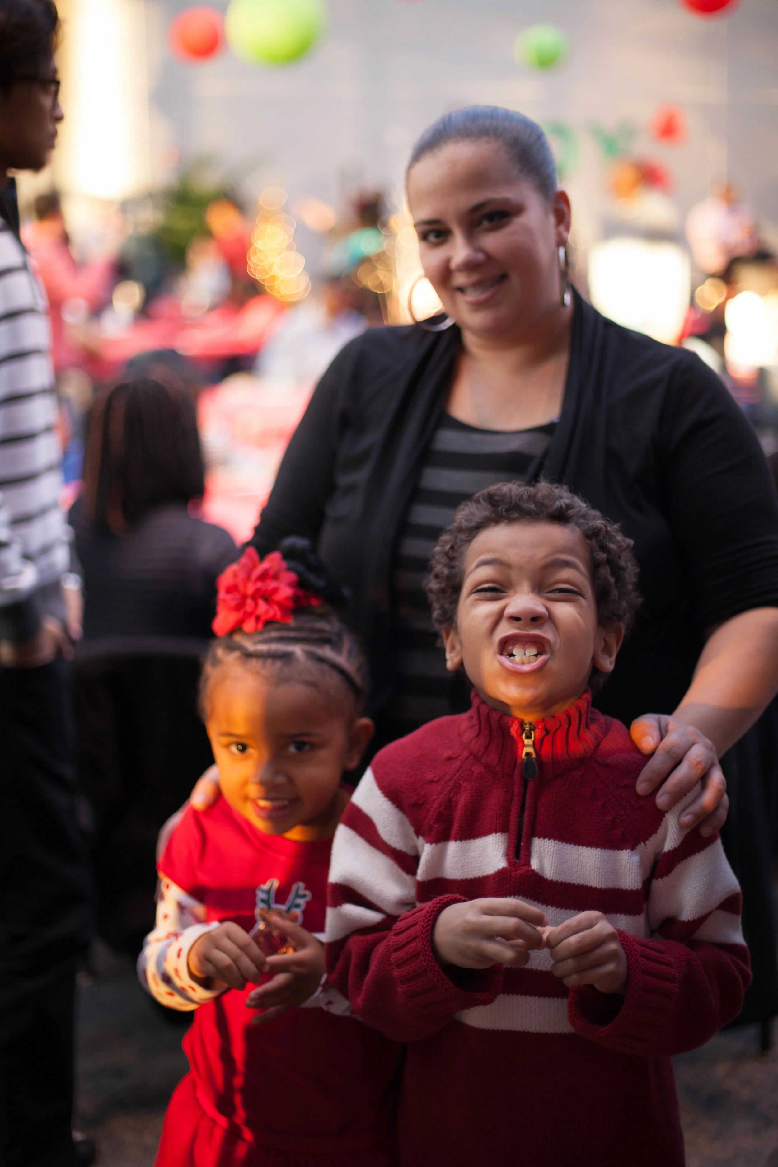 hope-holiday-party-2016_31457995432_o.jpg