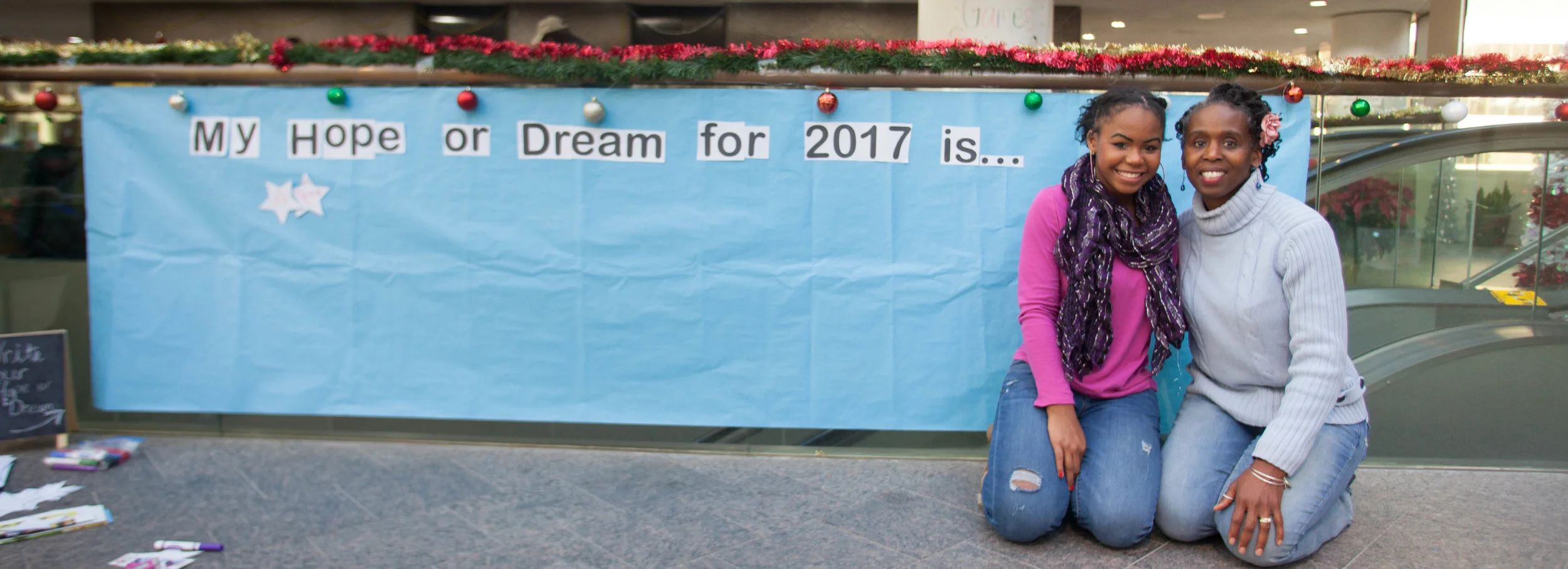 hope-holiday-party-2016_31457999262_o.jpg