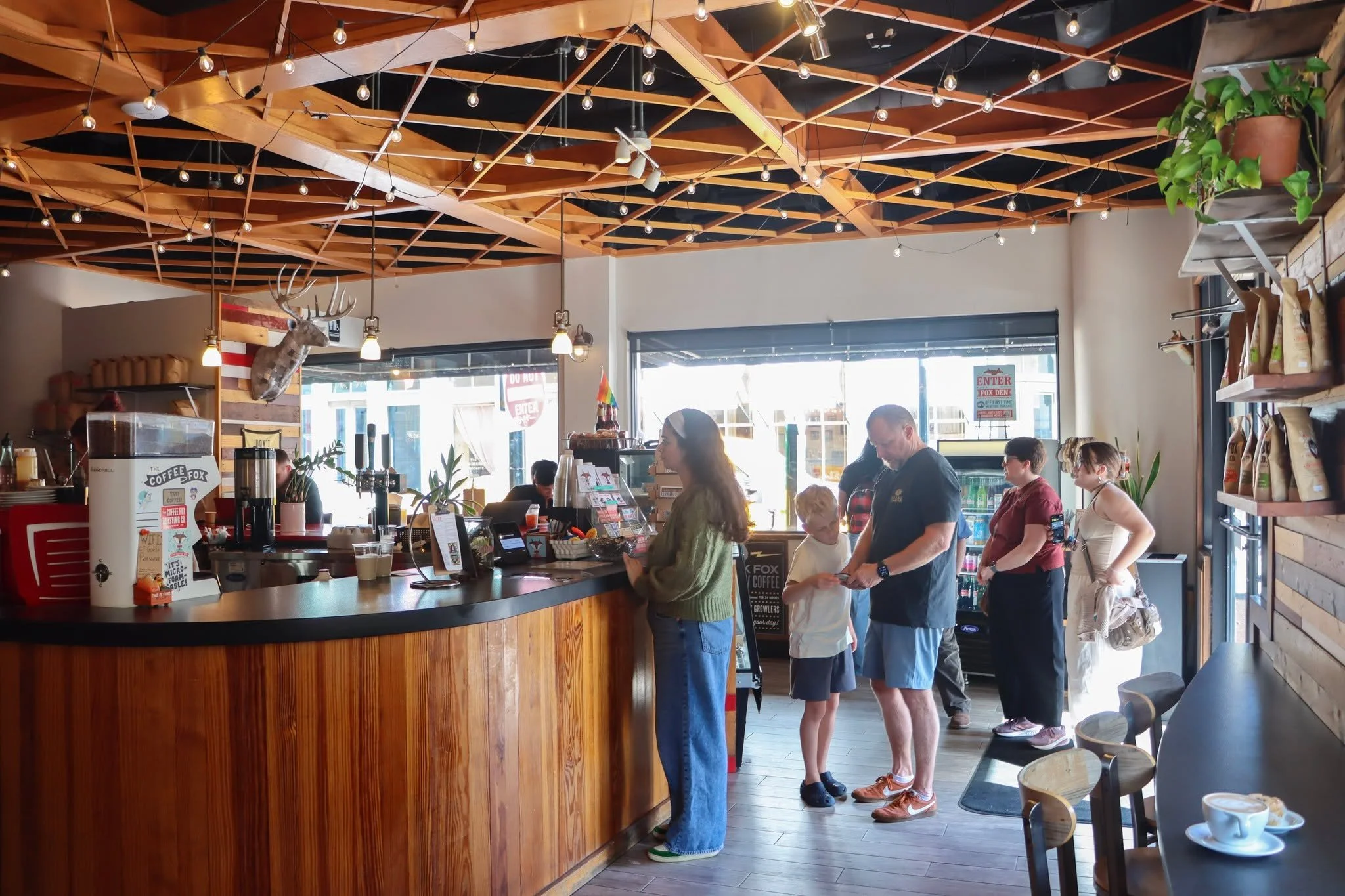 There&rsquo;s nothing like the buzz of a Coffee Fox morning ☕

Great coffee, friendly faces, and a line full of anticipation&mdash;worth the wait every time.

#TheCoffeeFox #CafeVibes #SavannahCoffeeScene #LocalCoffee #MorningRitual #CommunityCafe