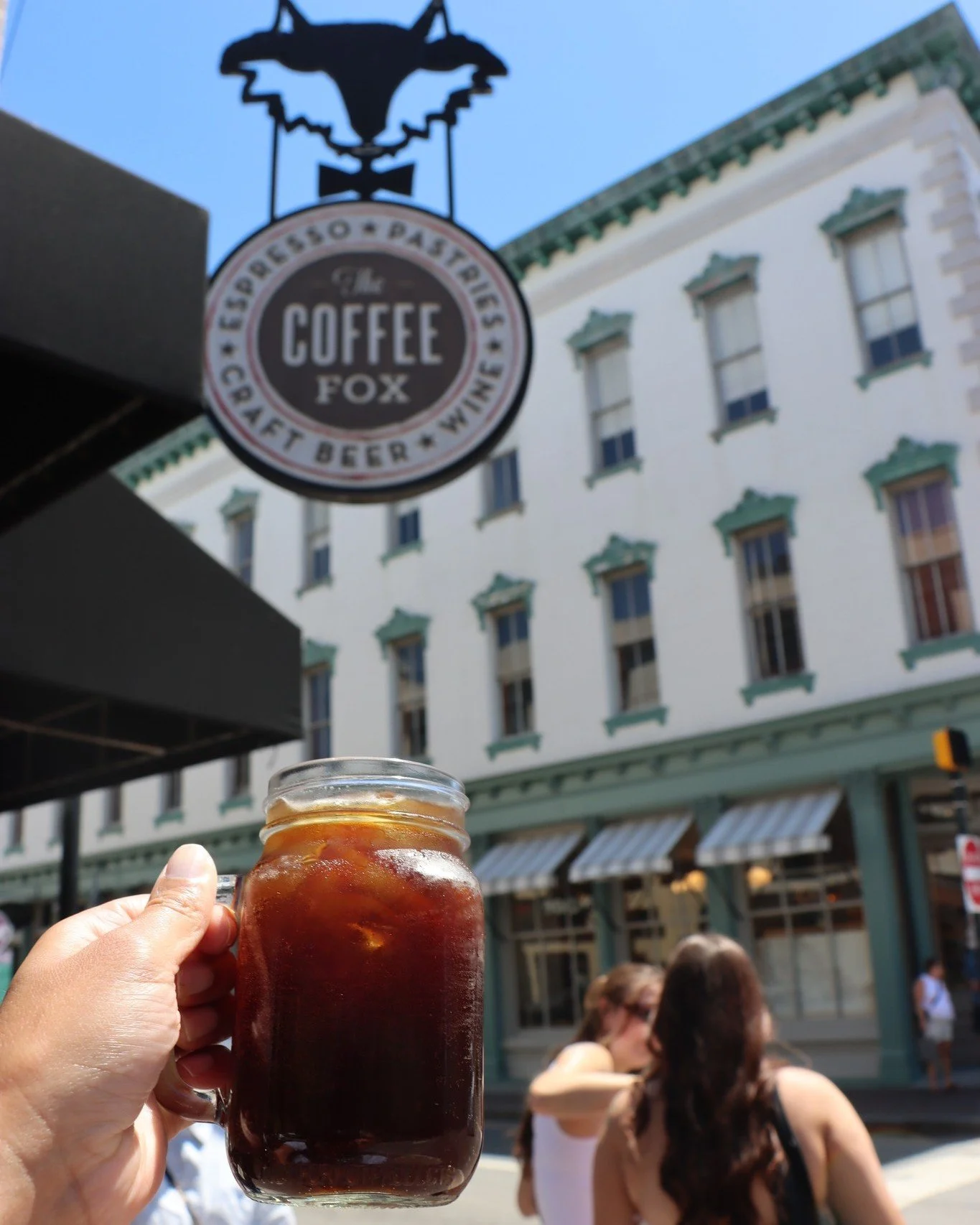 Coffee tastes better where the streets are charming and the vibes are just right ☕️🦊

Stop in and sip your way through downtown.

#TheCoffeeFox #SavannahCoffee #DowntownSavannah #CoffeeFirst #CafeVibes #ExploreSavannah #MorningRitual #CoffeeLovers #