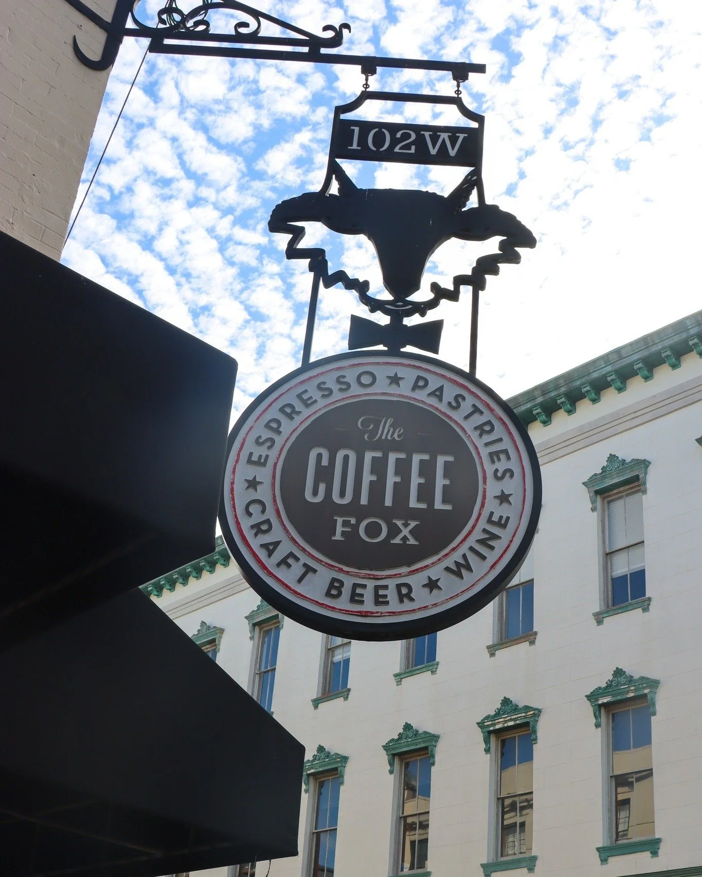 Broughton Street looks even better with a latte in hand.

Swing by the caf&eacute; for Lattes &amp; Lone Stars every Friday from 5-8 PM:
☕ $3 hot or iced lattes
🍺 $3 Lone Star beers

A little afternoon pick-me-up, a little happy hour. Right in the h