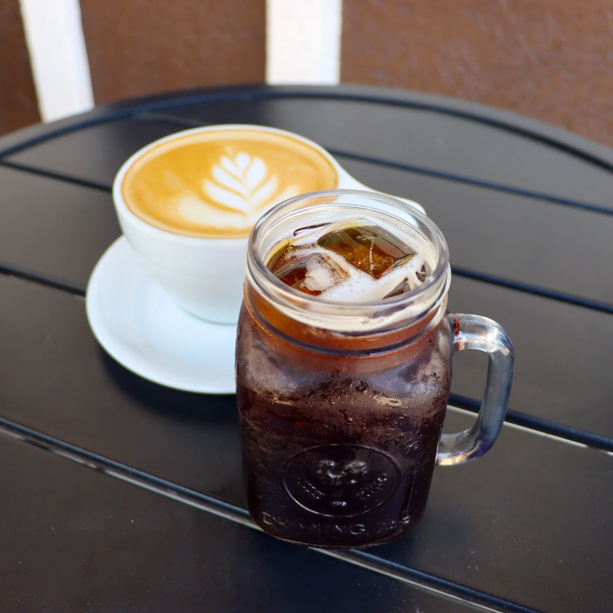 Morning meeting. Afternoon reset.
A latte and a cold brew have a way of covering all the bases.
Come pick up your favorite.

#TheCoffeeFox #CoffeeTime #SavannahCoffee