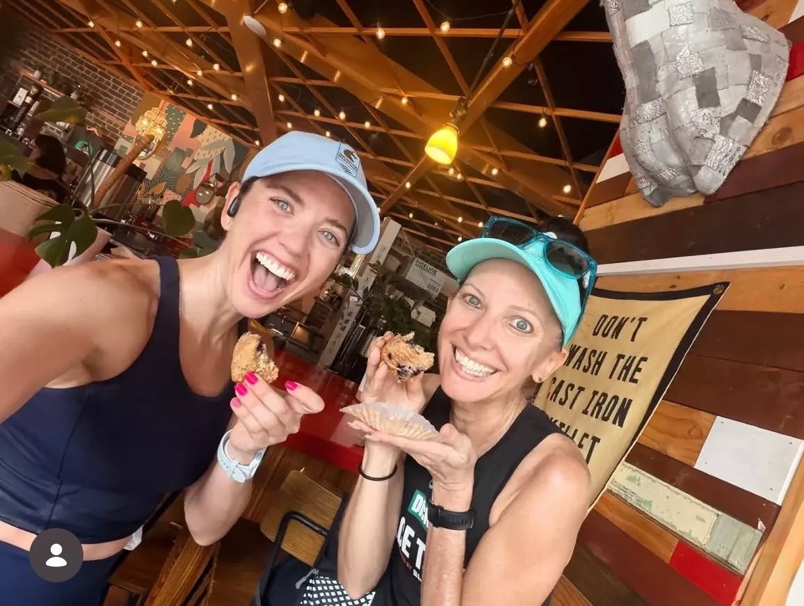 Nothing pairs with a Monday morning run quite like bestie time and post-run pastries.

Thanks for the tag, @kimmielynnruns. We're honored to be a stop on a route that included donuts, coffee, and one of our blueberry muffins. ☕️🫐🏃&zwj;♀️✨