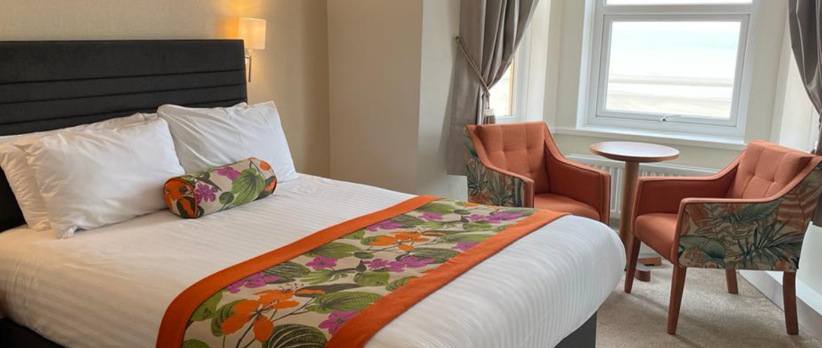 The Beaches Hotel, Prestatyn, North Wales Coast