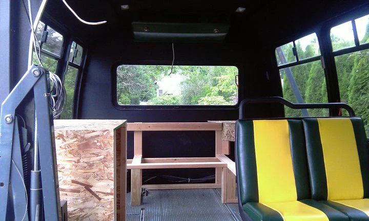 bus3.jpg