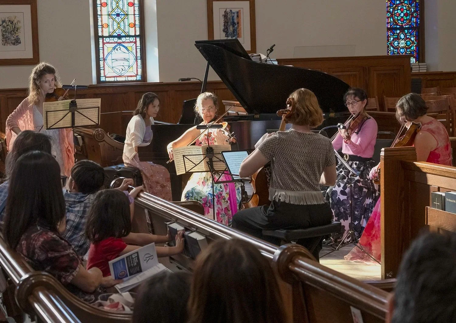 Chamber music group performing: Mélanie Clapiès (violin), May Phang (piano), Colette Abel (viola), Sophie Benn (cello), Regan Eckstein (violin), Amy Brandfonbrener (viola) performing at our October 2025 concert (photo by Vincent Walter).