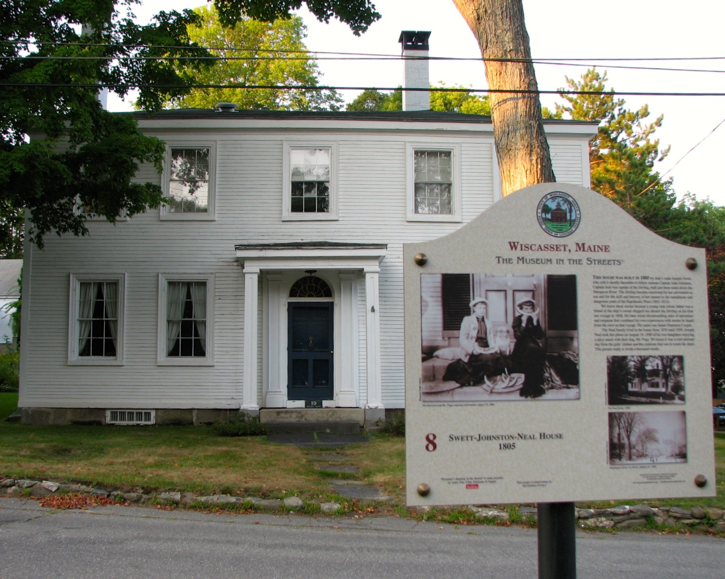 'museum in the streets' highlights the history of the village through a self-guided walking tour.