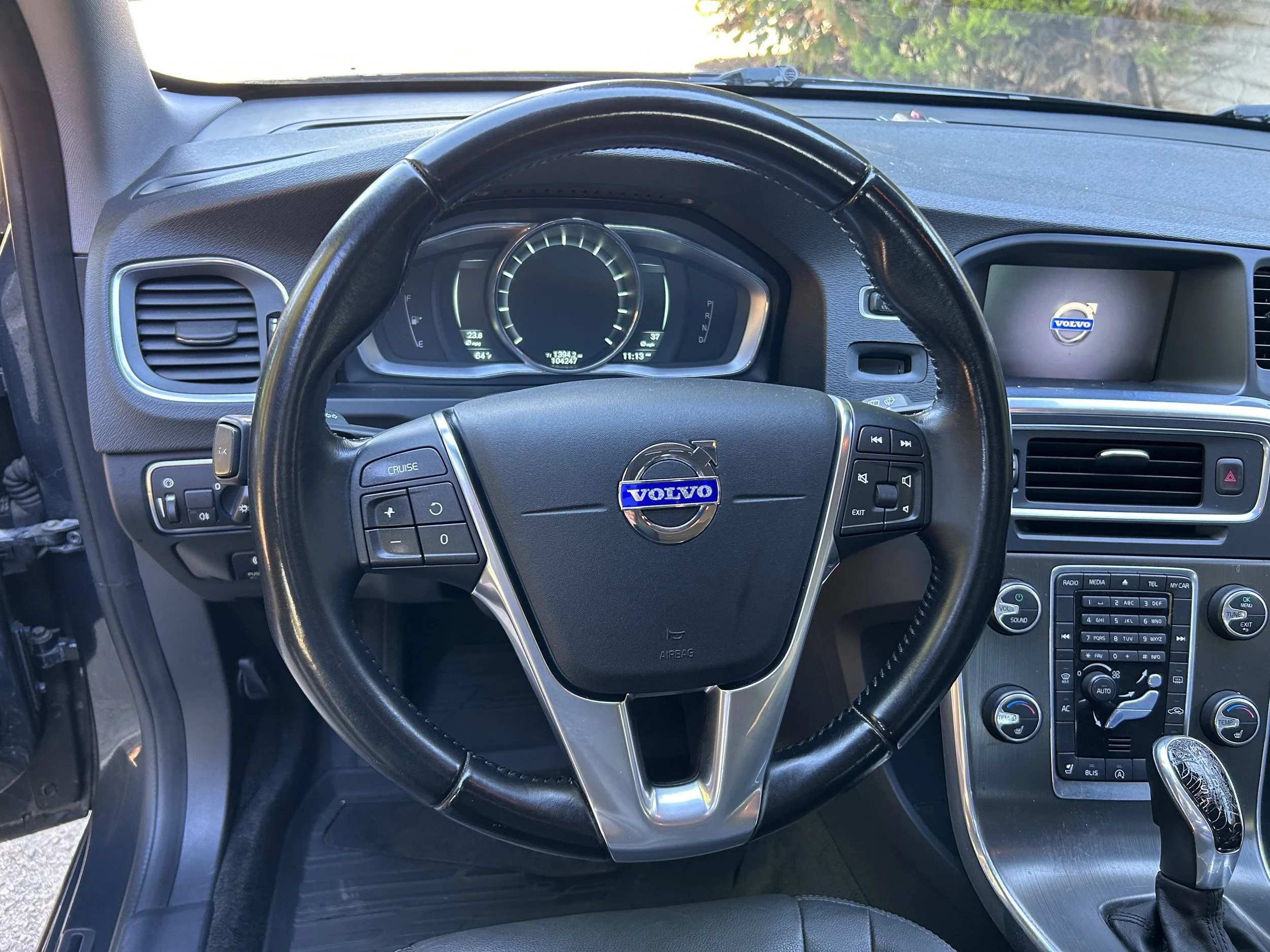 2015 Volvo V60 T5 Premier — Santa Barbara Auto Connection