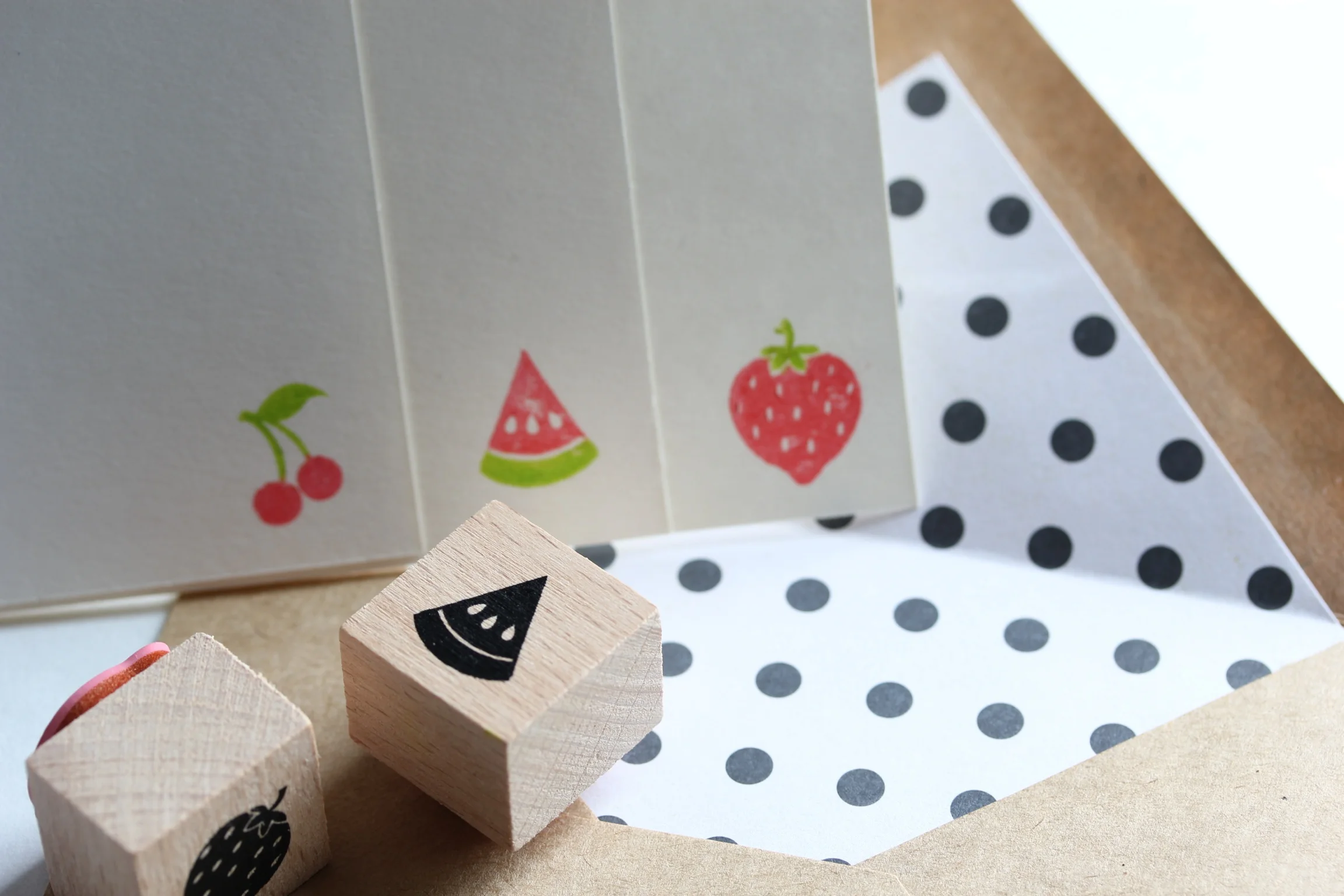 DIY fruit stamped cards and lined envelopes