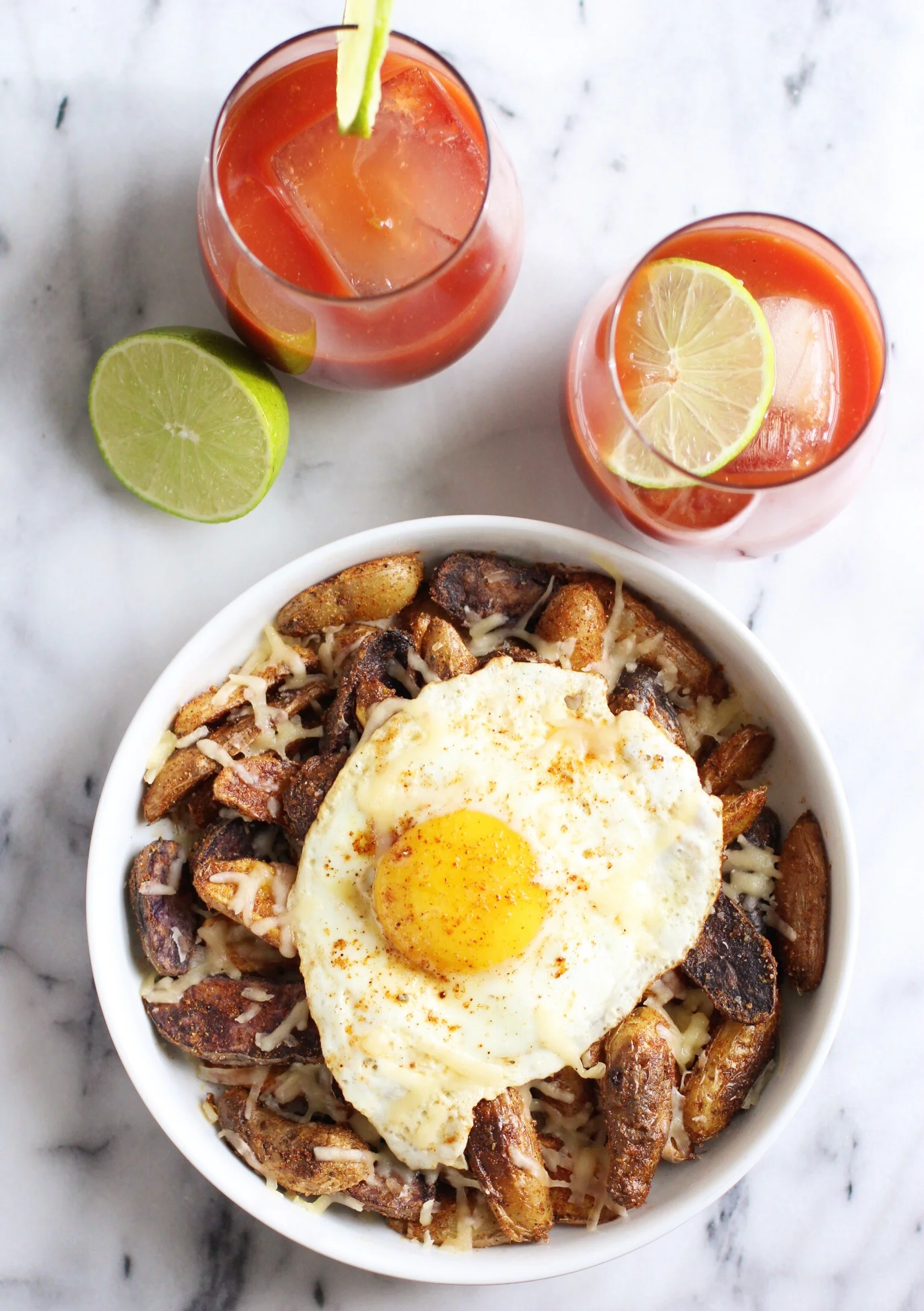Sunny side papas bravas