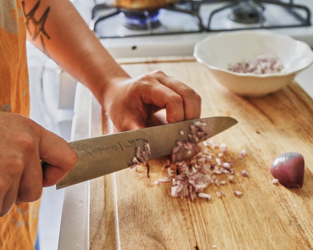 ba-basics-stovetop-thanksgiving-green-beans-chopping-shallots.jpg