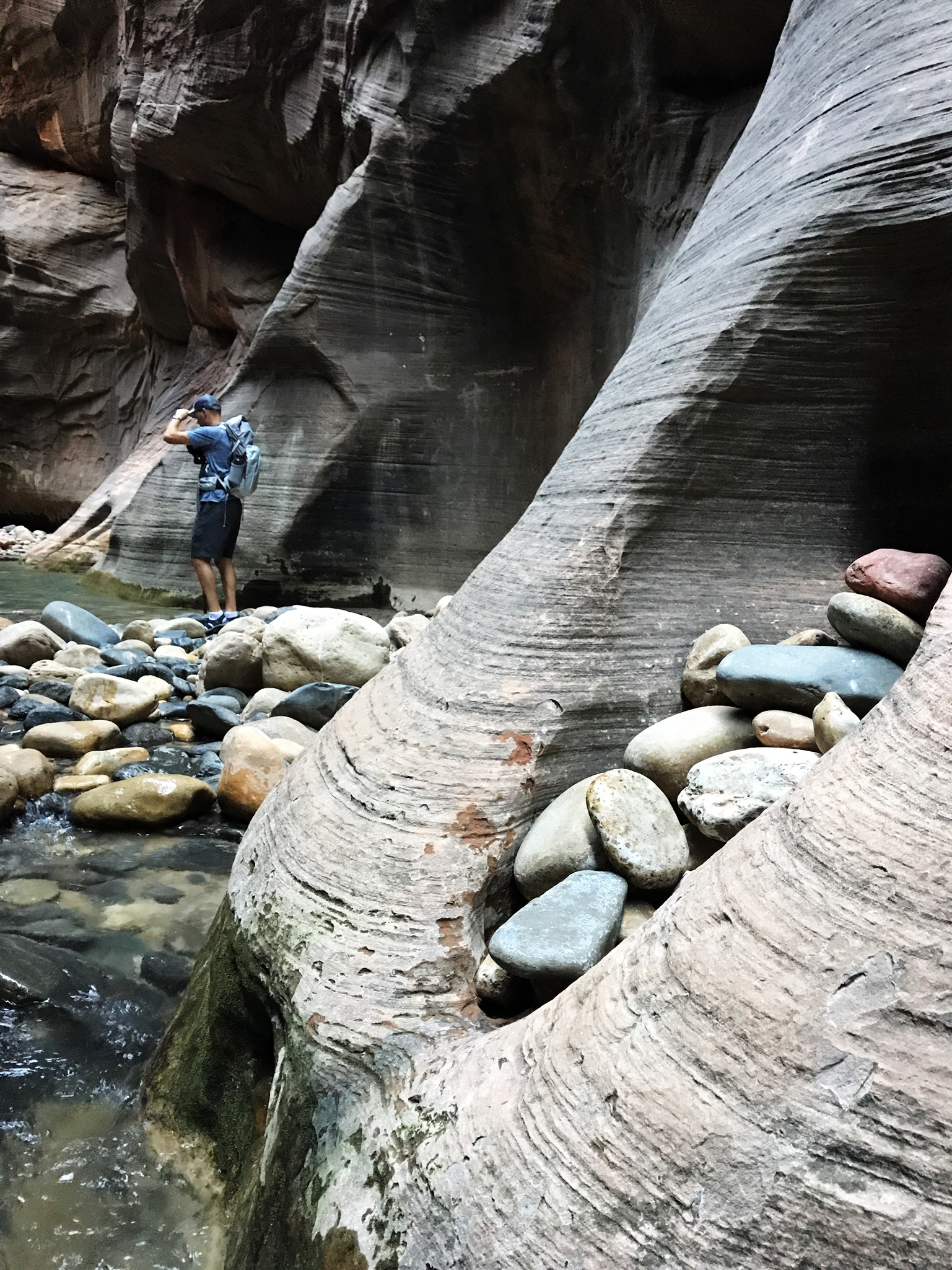 Rock deposits in the Narrows