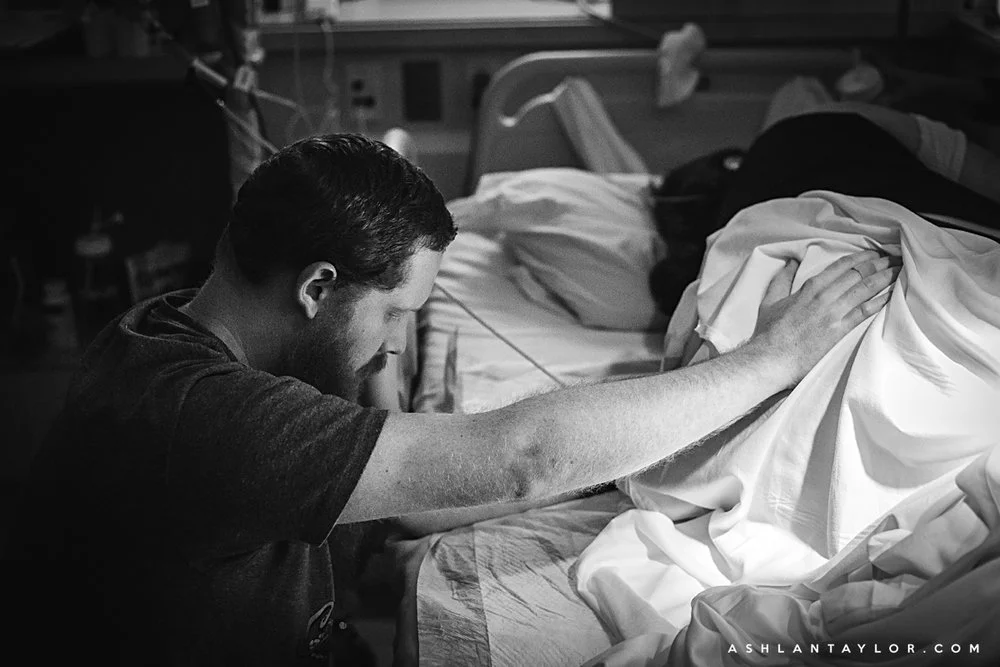 Supportive father during pregnancy & labor 