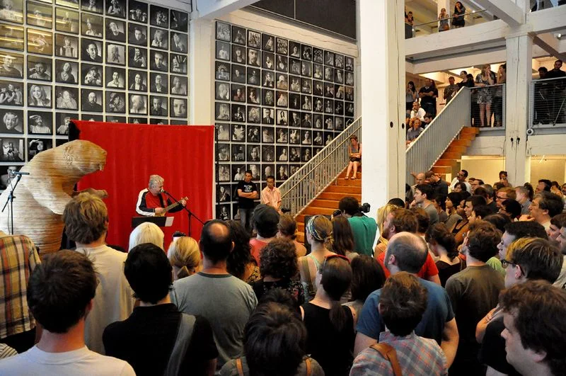 6a00d834516a3869e2015391242431970b-800wi.jpg