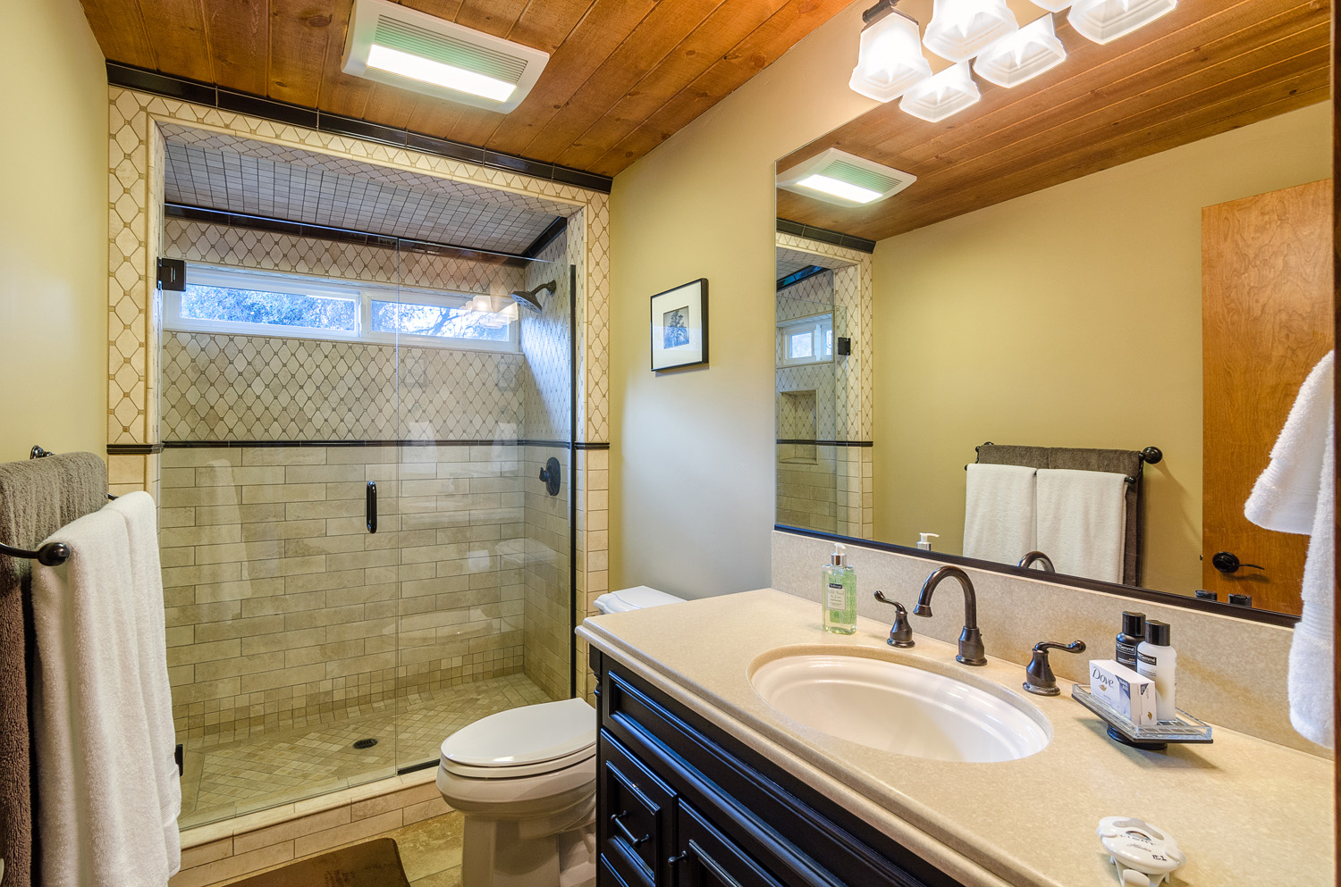 Bathroom Green Bedroom Downstairs