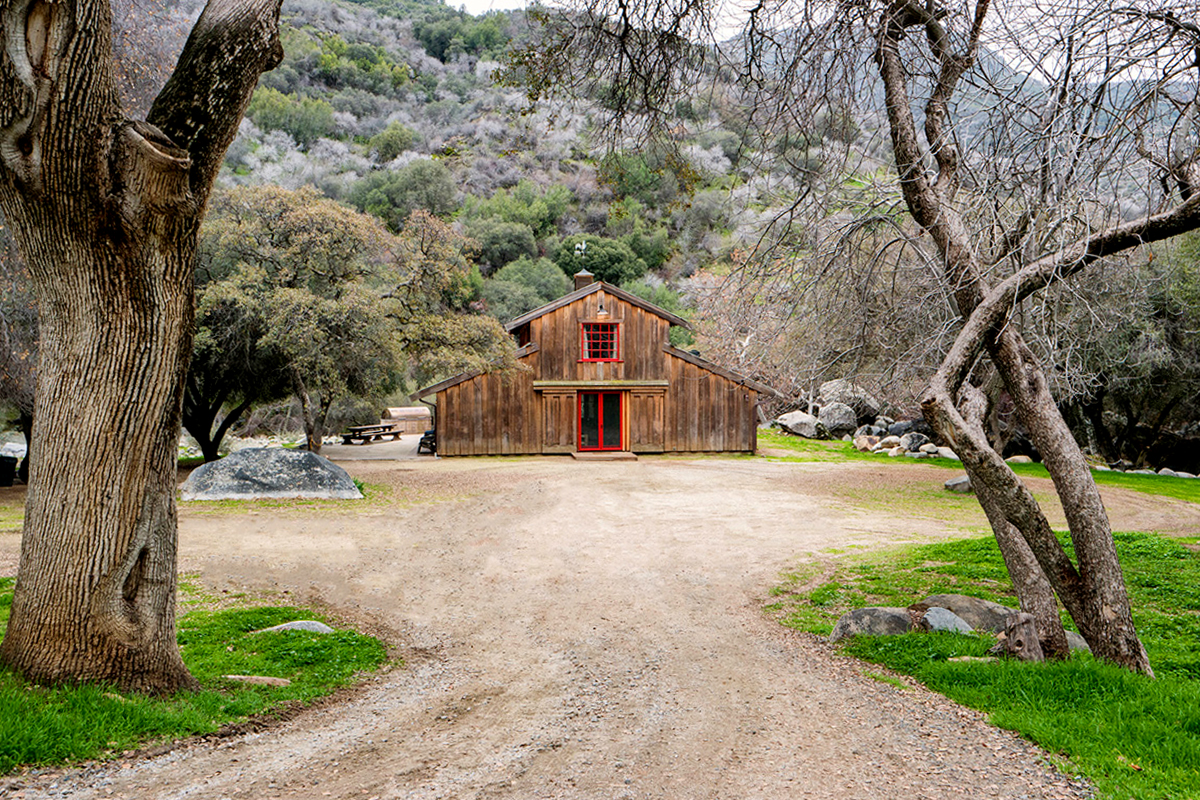 Redwood-Ranch-Three-Rivers-04.jpg