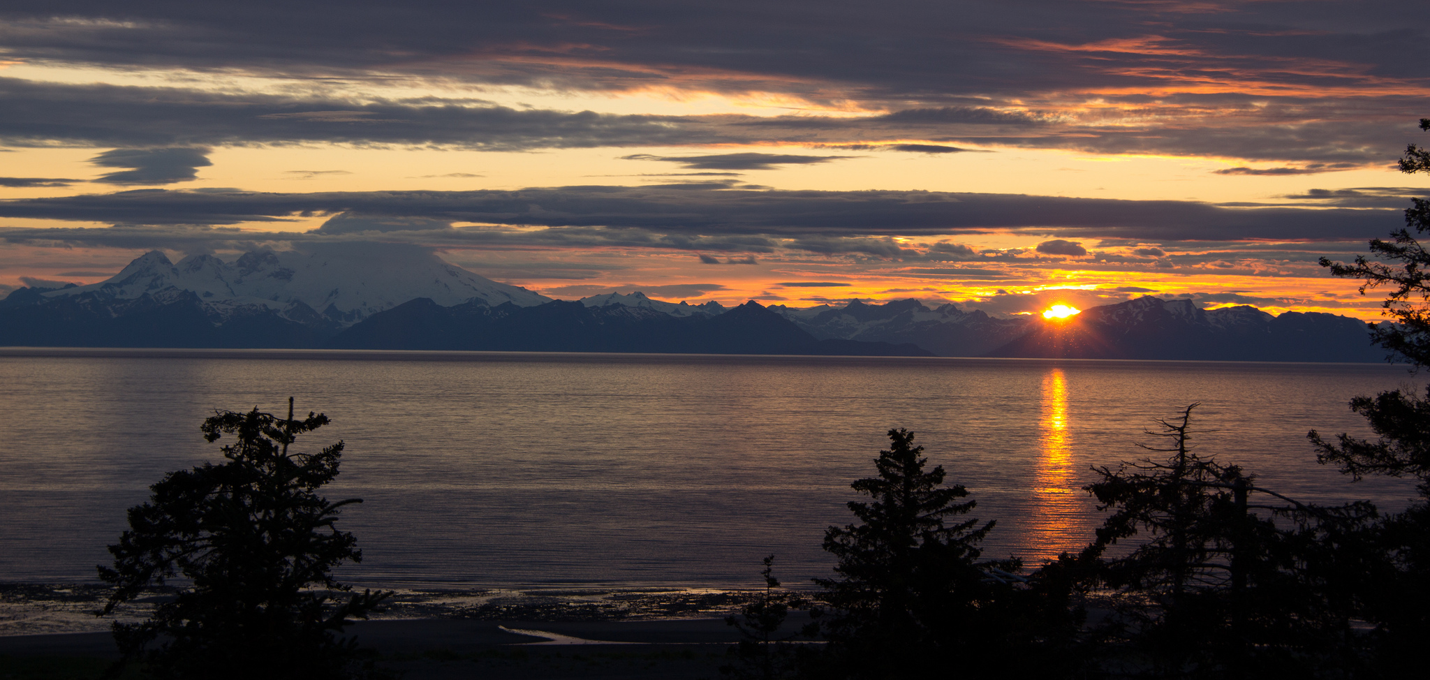Alaskan Sunset - A good story