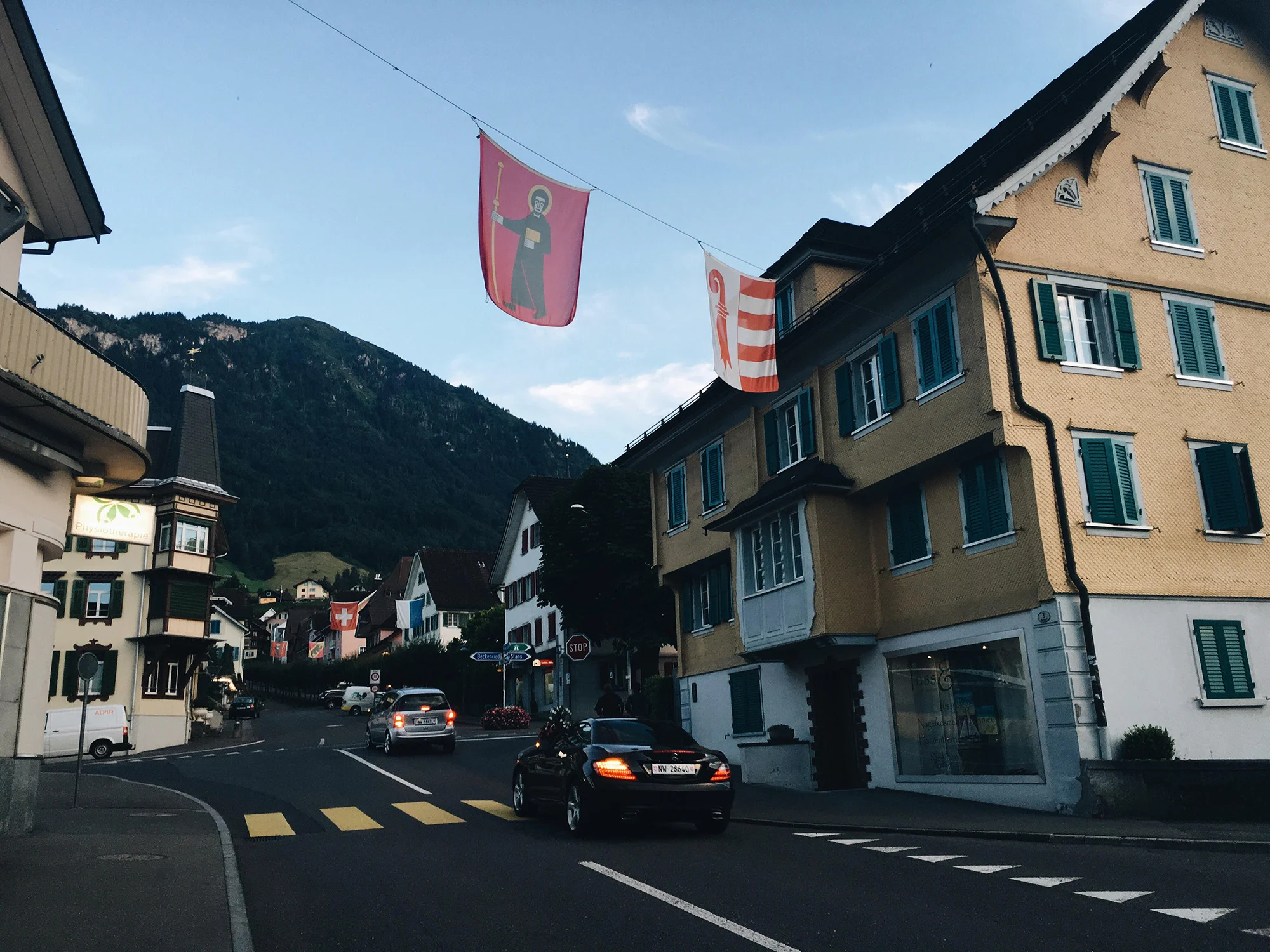 A short stroll from the village of Ennetbürgen will bring you here, Bouchs. They got the flags.&nbsp;