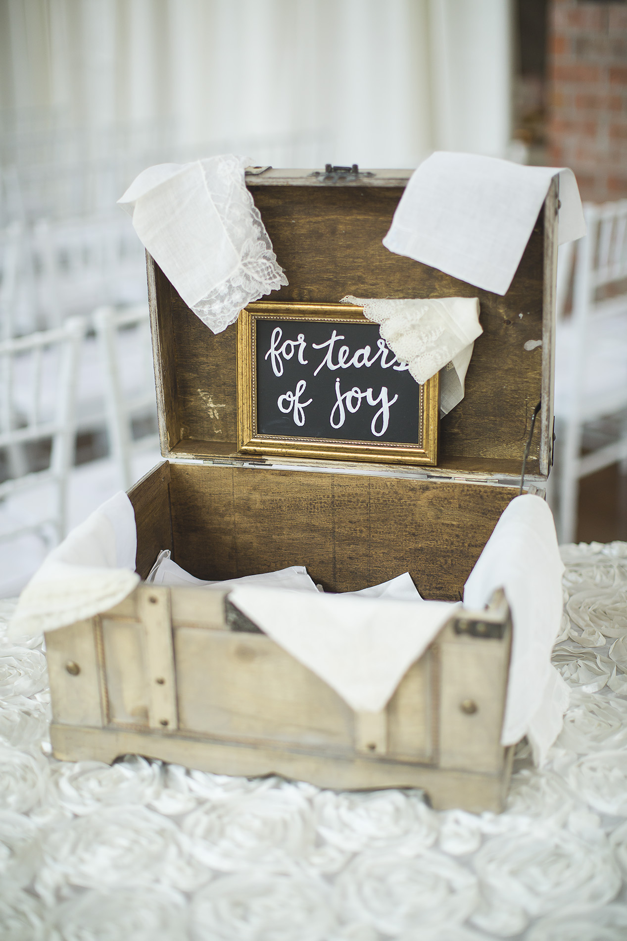 Houston-venue-Olde-Dobbin-Station-Romantic-Classic-Wedding-Photographer-040.jpg