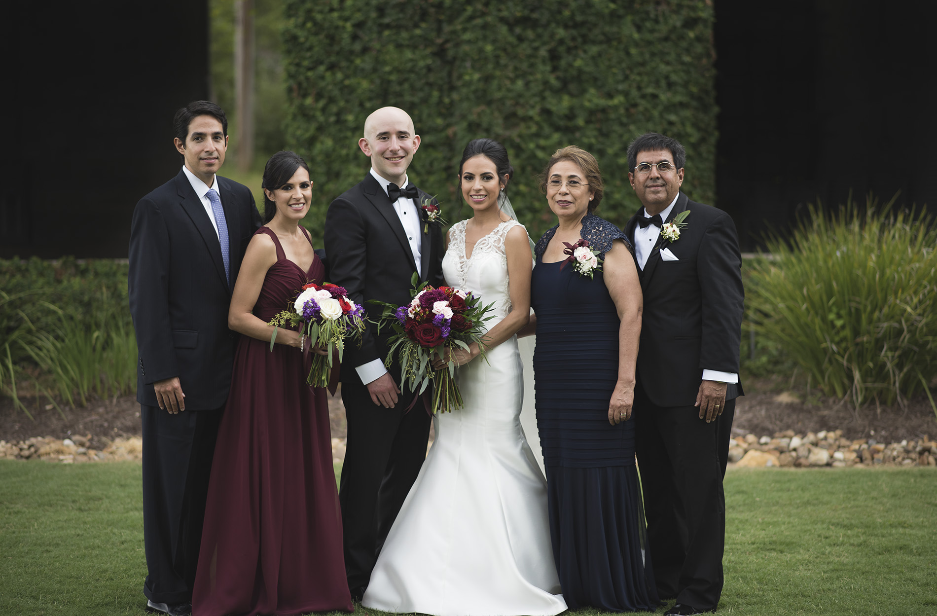 Houston-venue-Olde-Dobbin-Station-Romantic-Classic-Wedding-Photographer-071.jpg