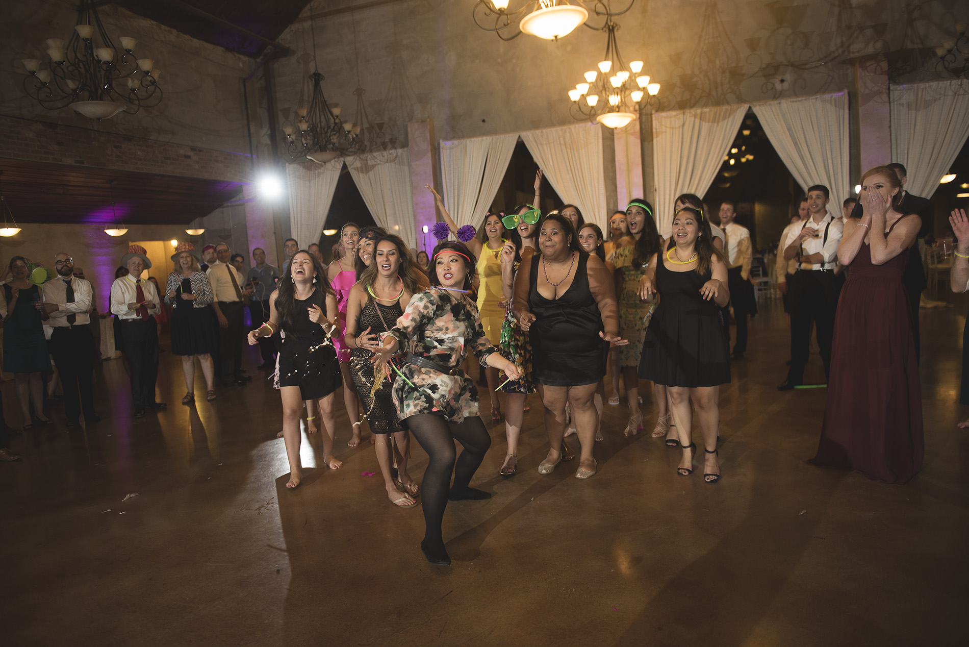 Houston-venue-Olde-Dobbin-Station-Romantic-Classic-Wedding-Photographer-115.jpg