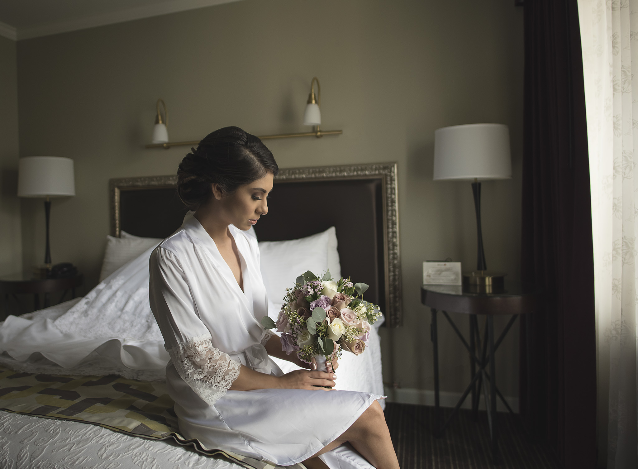 Hotel-Magnolia-Houston-luxury-wedding-bridal-photography