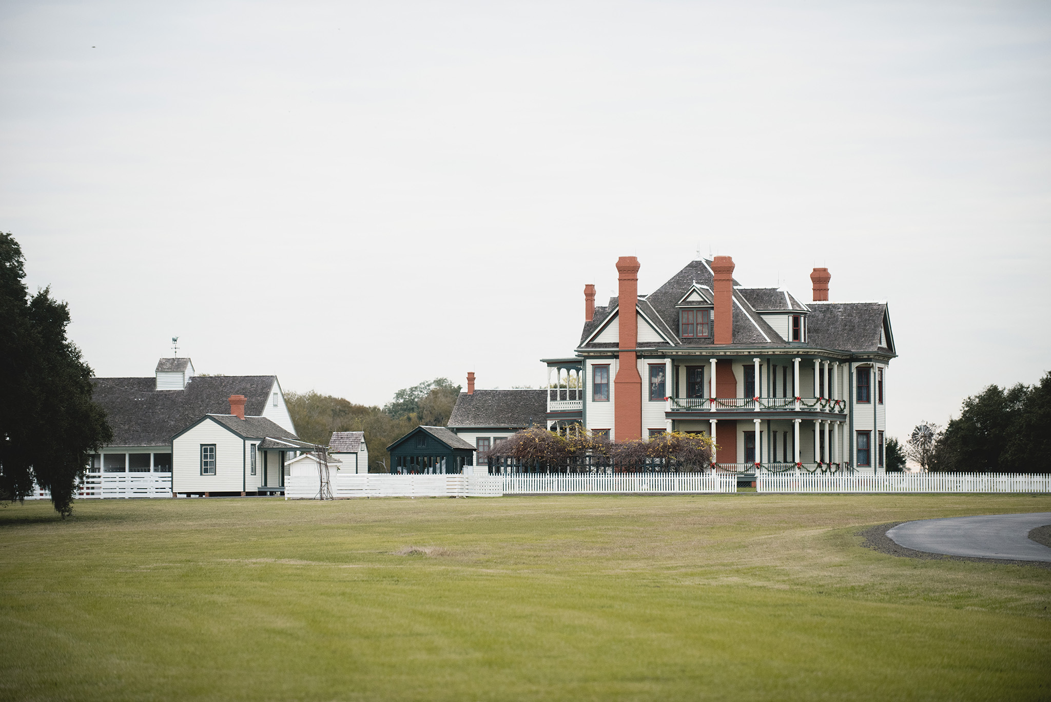 George-Ranch-Historical-Park-Richmond-Rustic-Country-Engagement-Photography