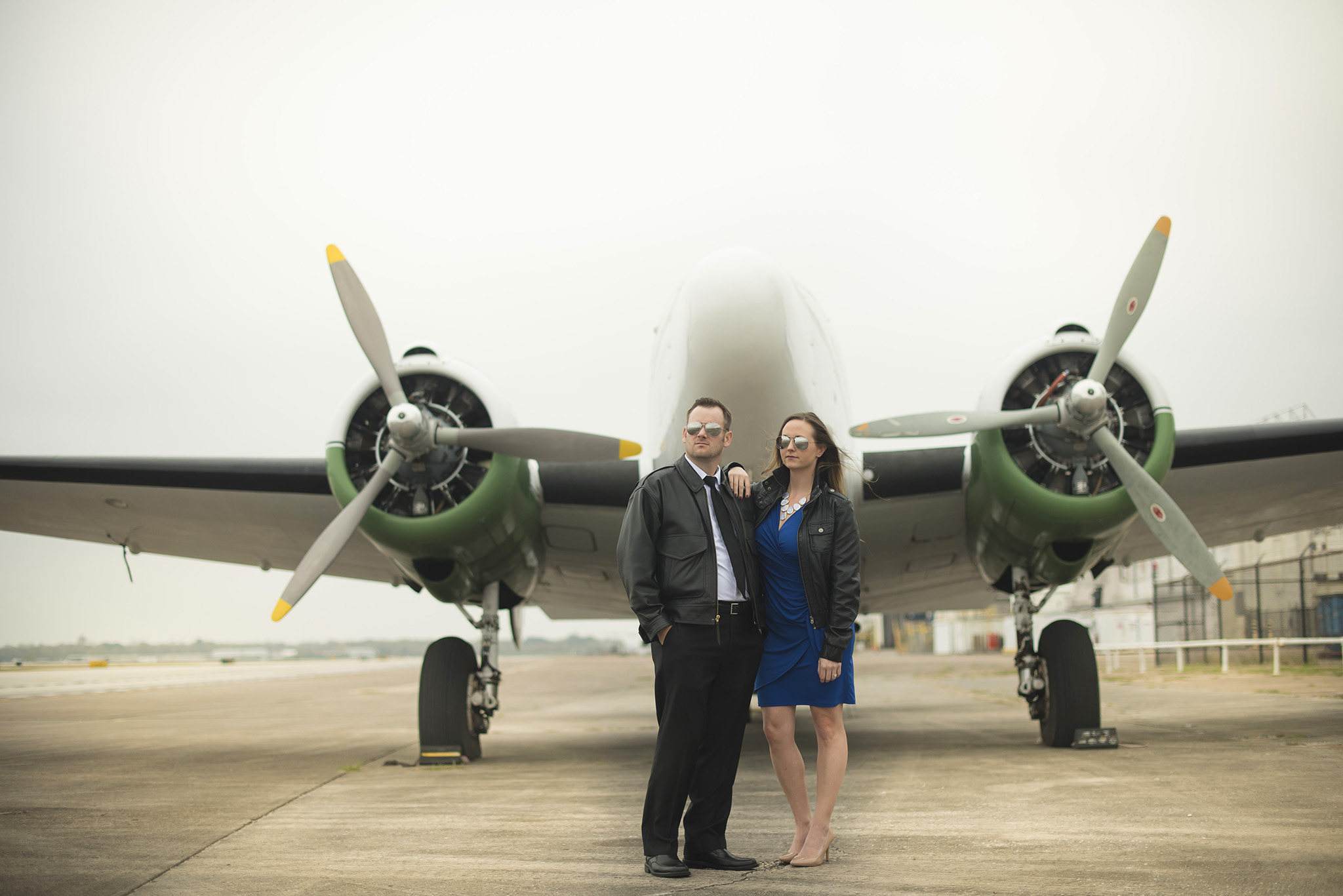 1940s-air-terminal-museum-houston-engagement-photographer