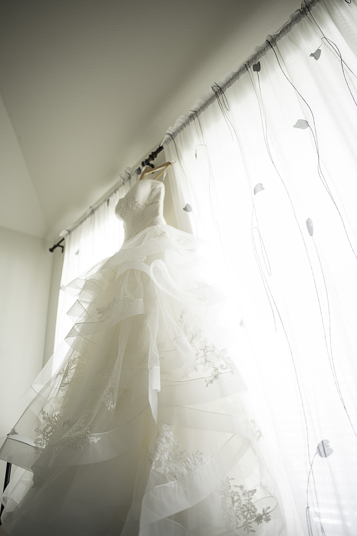 Houston-luxury-wedding-dress-classy-lifestyle-photographer