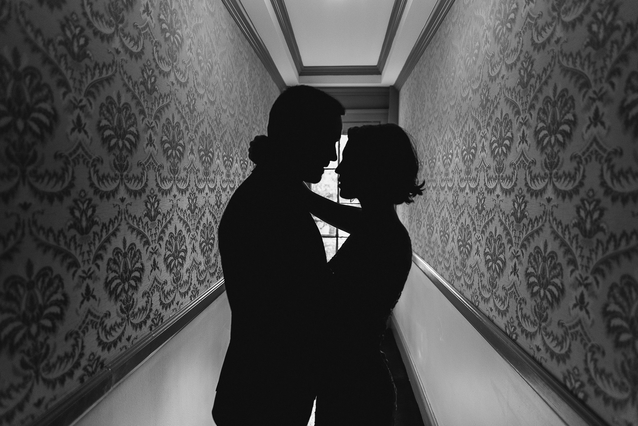 Stanley-hotel-estes-park-vintage-engagement-session-photographer