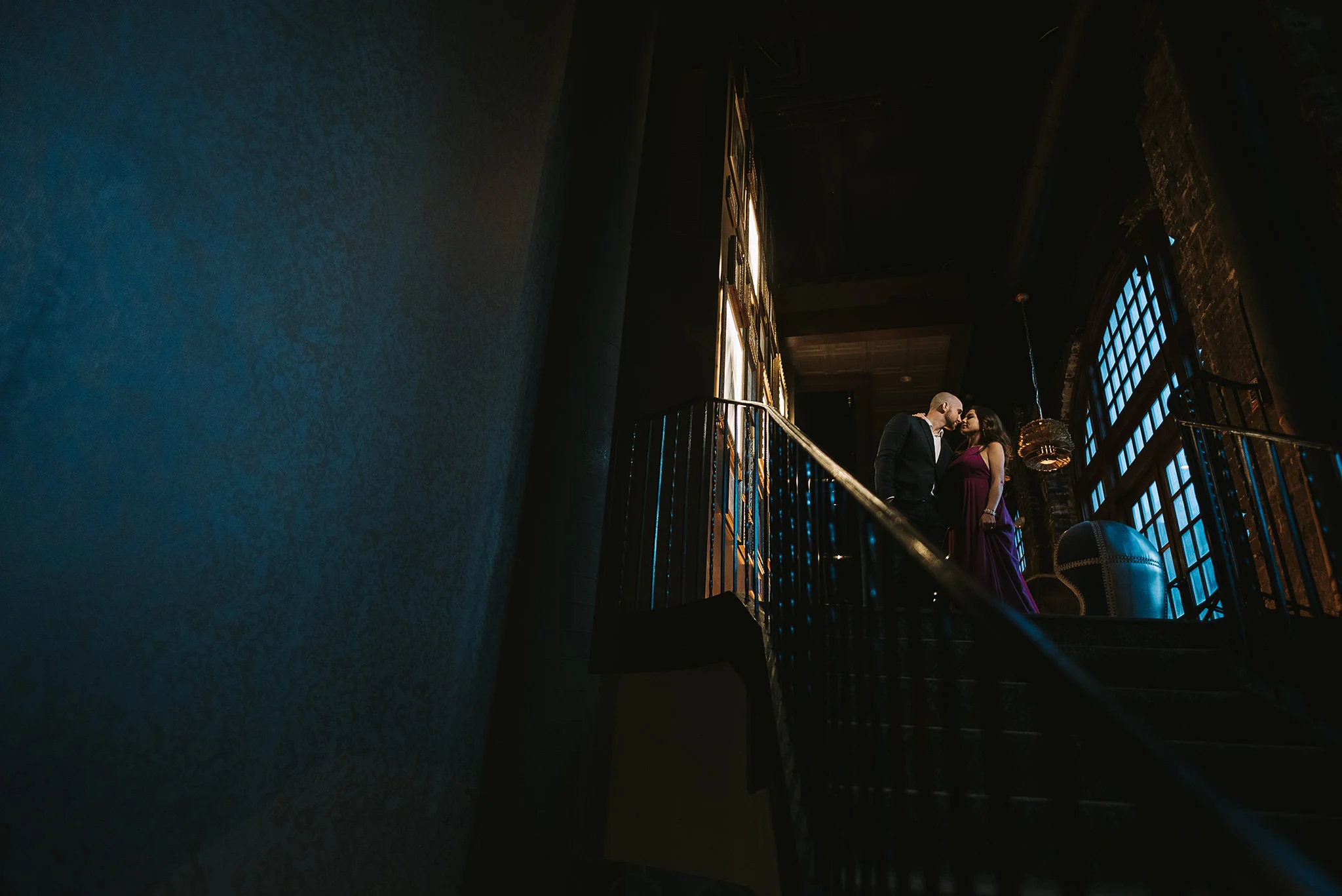 Lawless-Spirits-kitchen-crystal-ballroom-rice-initmate-historic-lifestyle-engagement-photography-session-downtown-houston