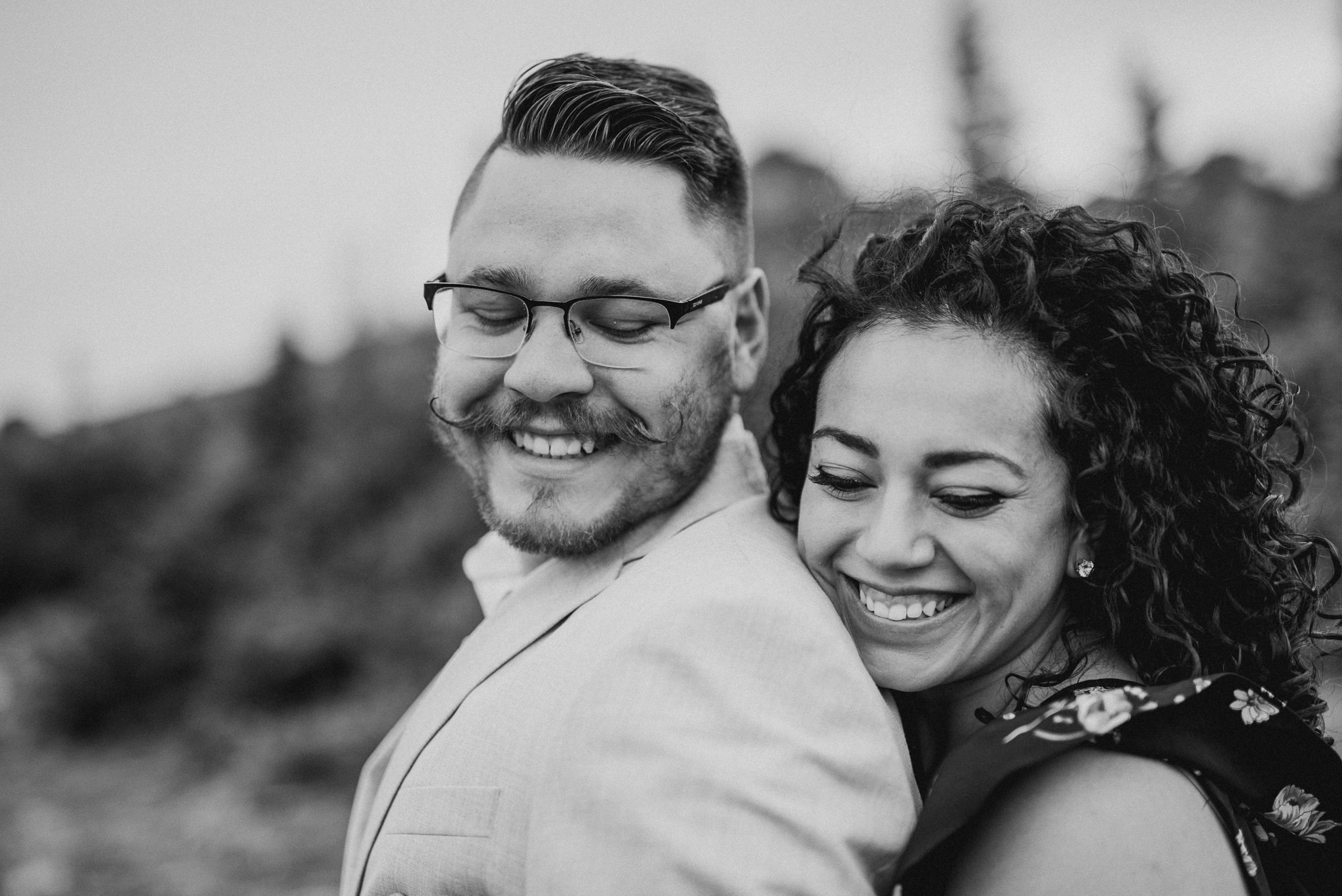 Rocky-Mountain-National-Park-Colorado-Engagement-session-adventure-photography